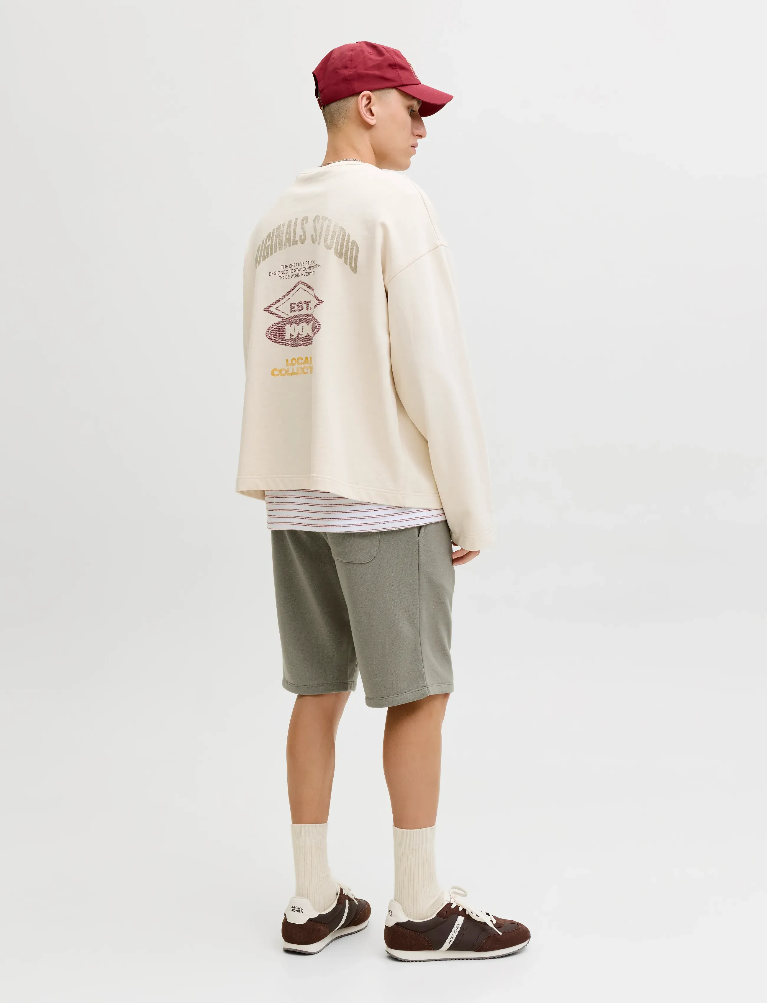 Jack & Jones - JPSTGORDON BRADLEY SWEAT SHORTS MID NOOS - sweat shorts - vetiver - 3