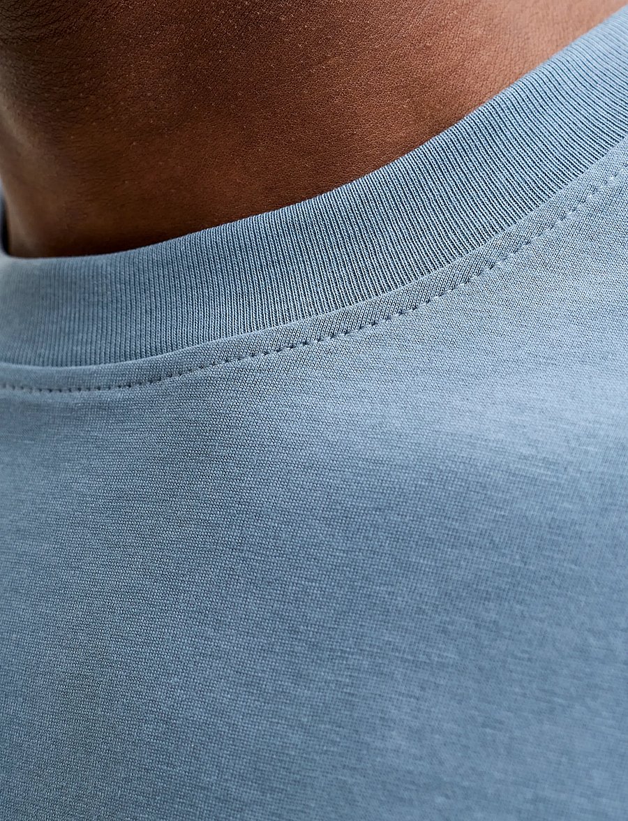 Jack & Jones - JJEBRADLEY TEE SS O-NECK NOOS - kortärmade t-shirts - blue mirage - 4