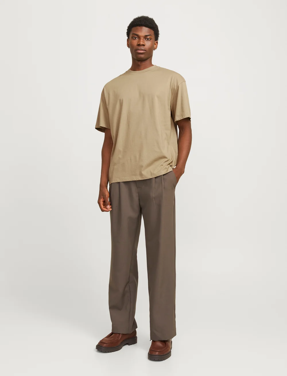 Jack & Jones - JJEBRADLEY TEE SS O-NECK NOOS - lühikeste varrukatega t-särgid - coriander - 4