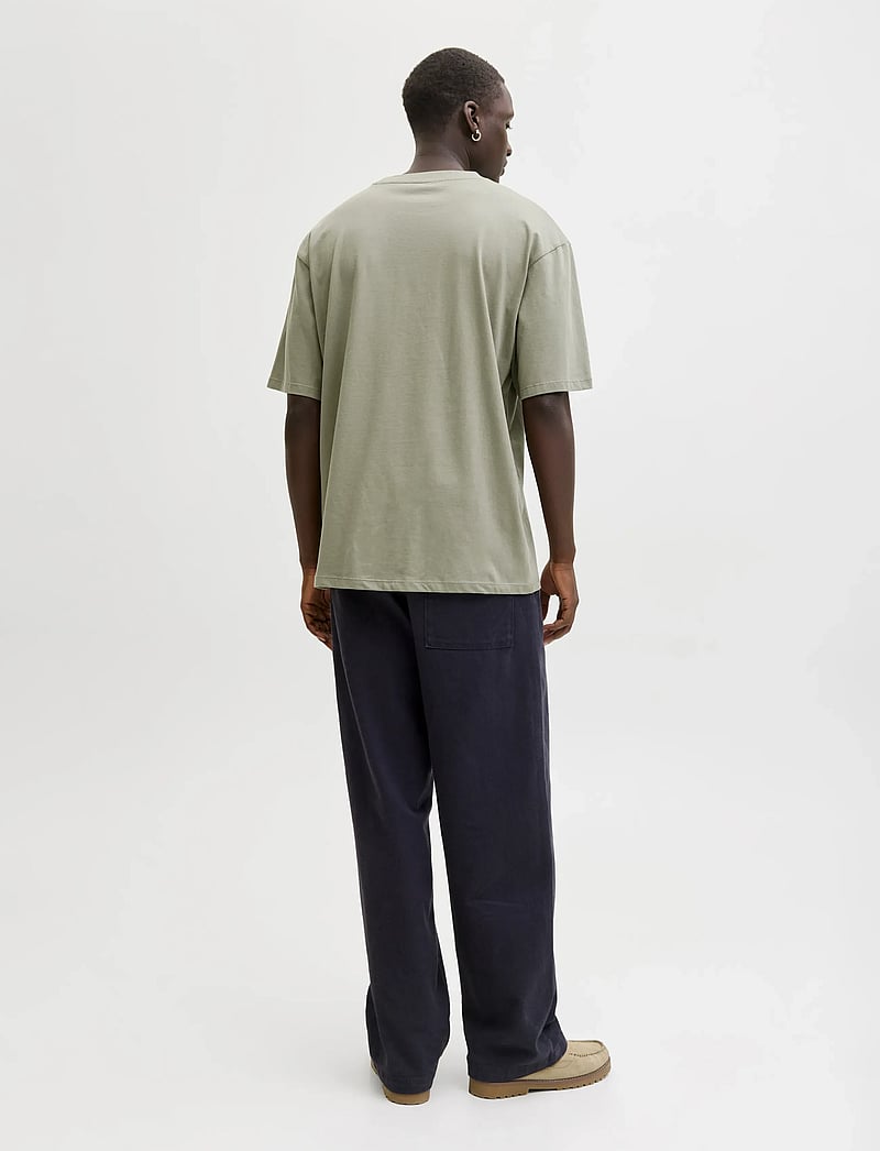 Jack & Jones - JJEBRADLEY TEE SS O-NECK NOOS - lühikeste varrukatega t-särgid - vetiver - 3