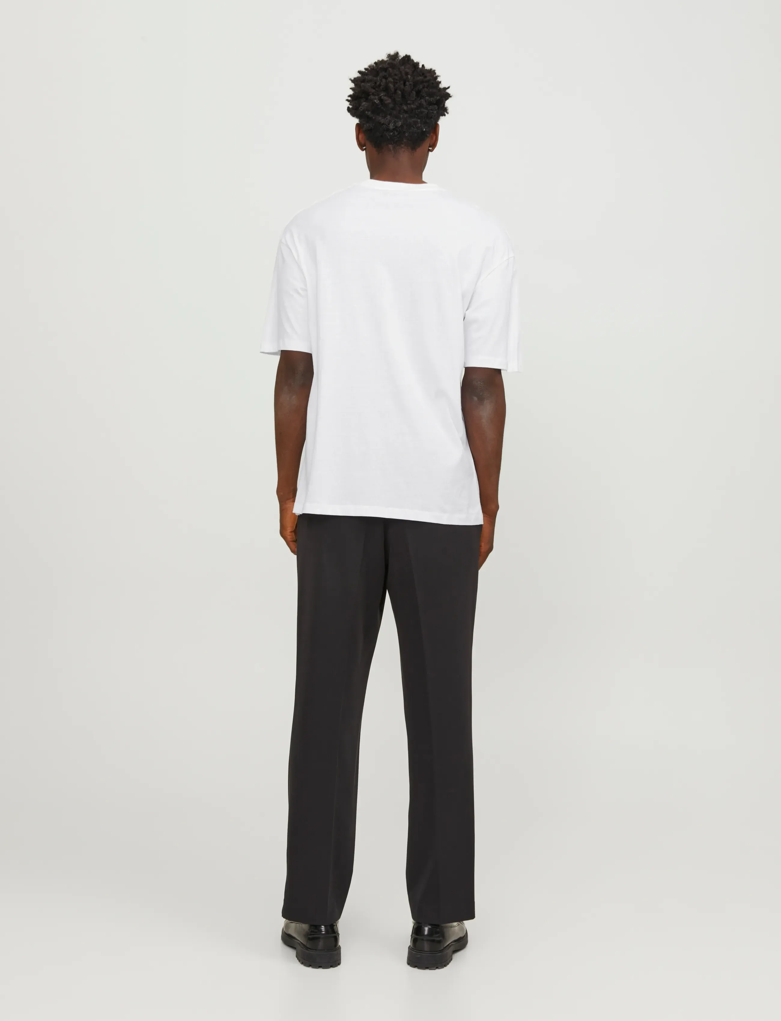 Jack & Jones - JJEBRADLEY TEE SS O-NECK NOOS - kortærmede t-shirts - white - 3