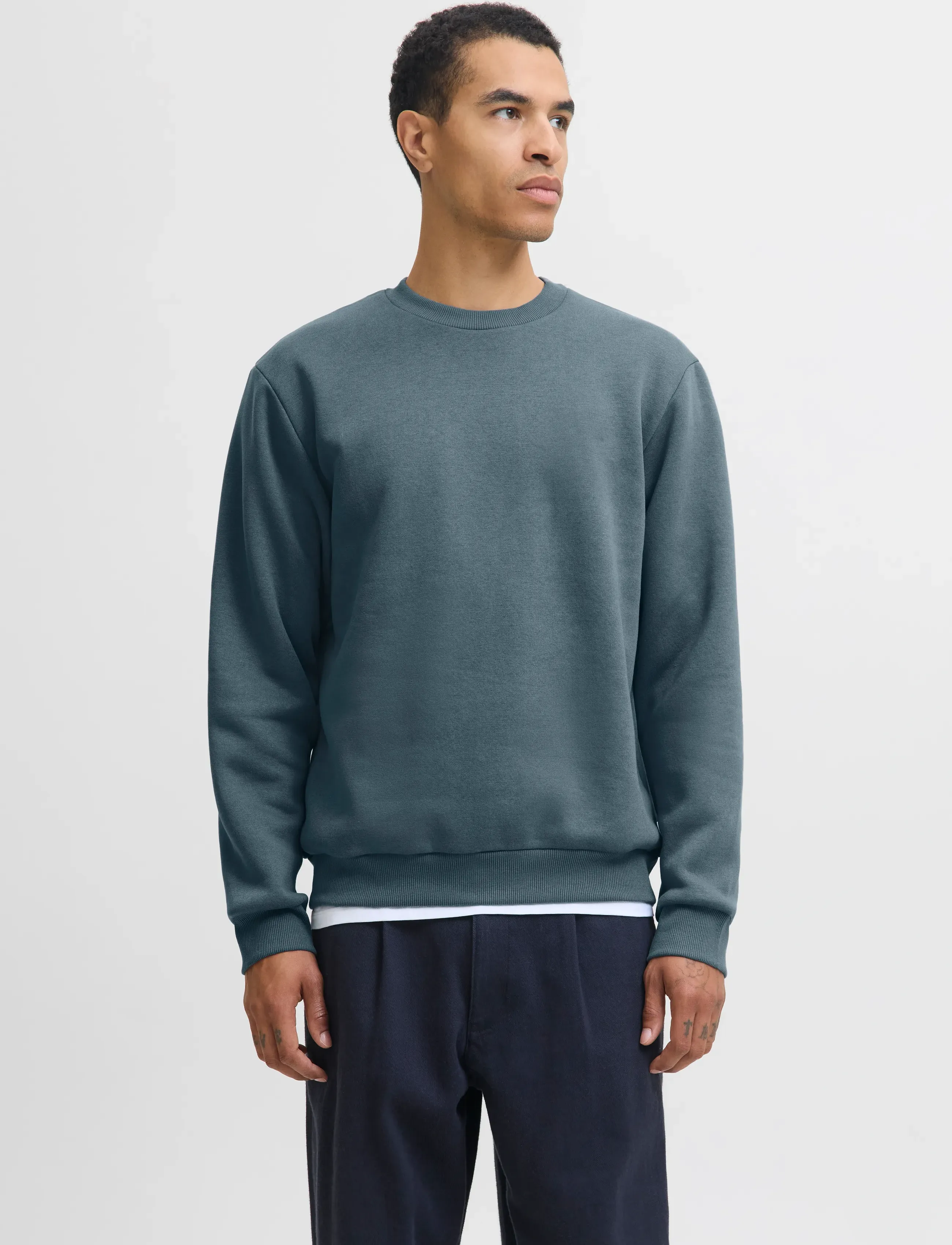 Jack & Jones JJEBRADLEY SWEAT CREW NOOS - Sweatshirts - STORMY WEATHER / blue