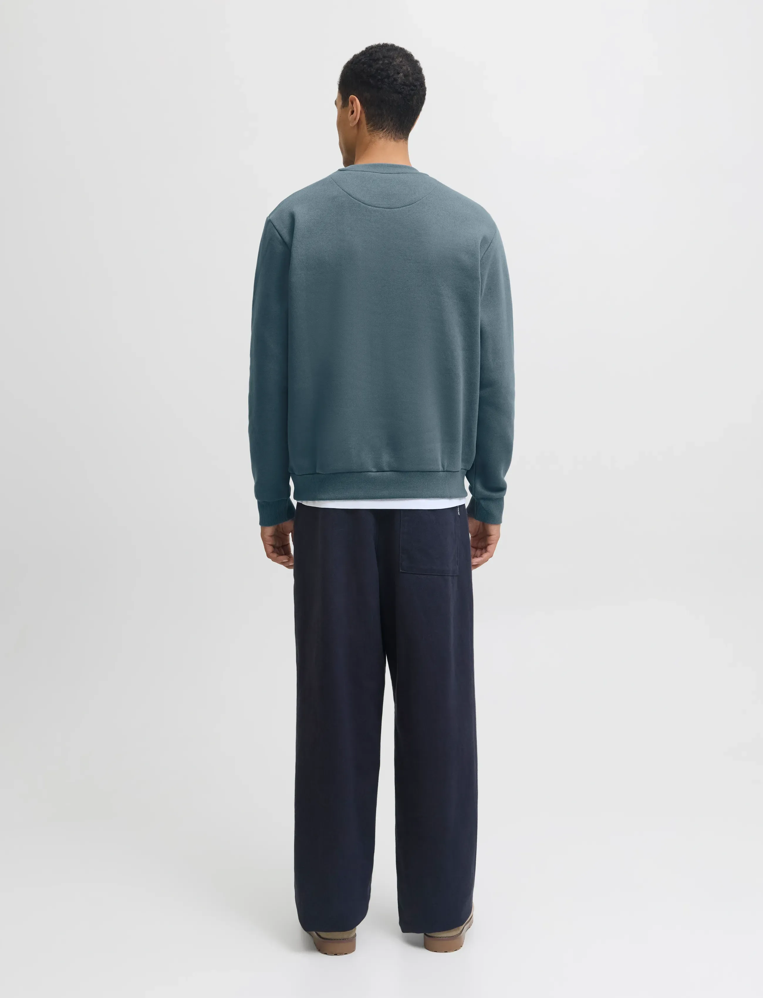Jack & Jones - JJEBRADLEY SWEAT CREW NOOS - kollektioner - stormy weather - 2