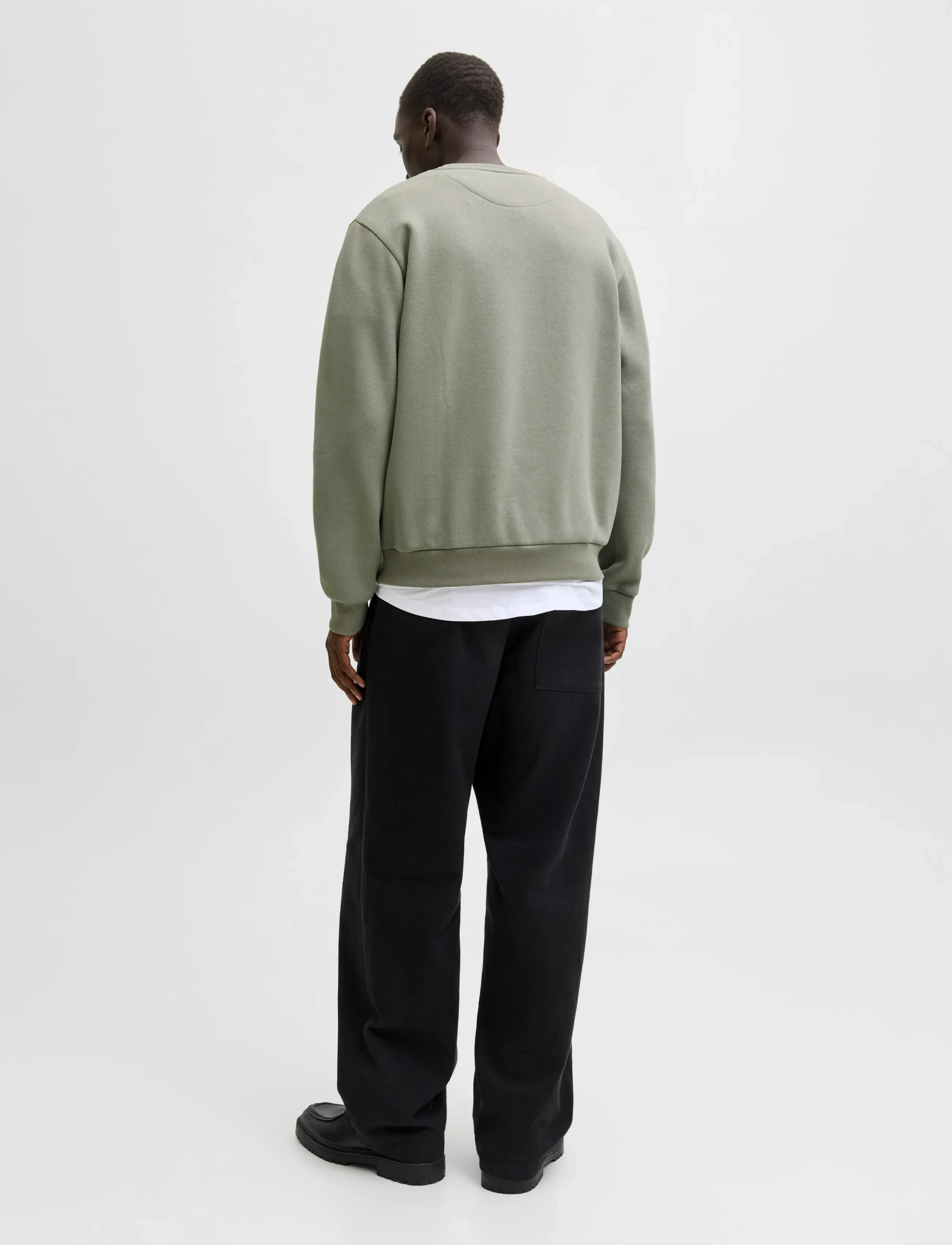 Jack & Jones - JJEBRADLEY SWEAT CREW NOOS - collections - vetiver - 2