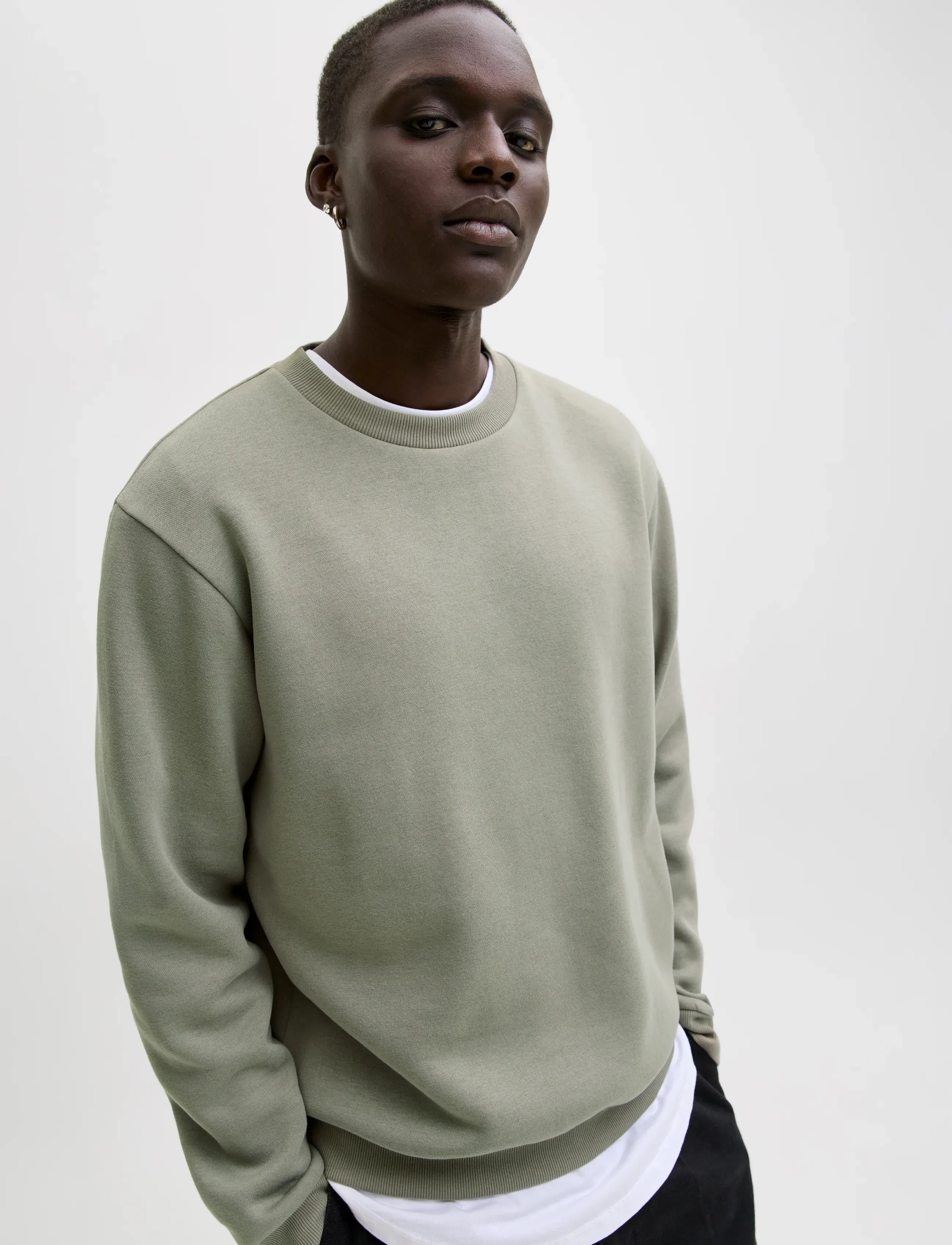 Jack & Jones - JJEBRADLEY SWEAT CREW NOOS - collections - vetiver - 5