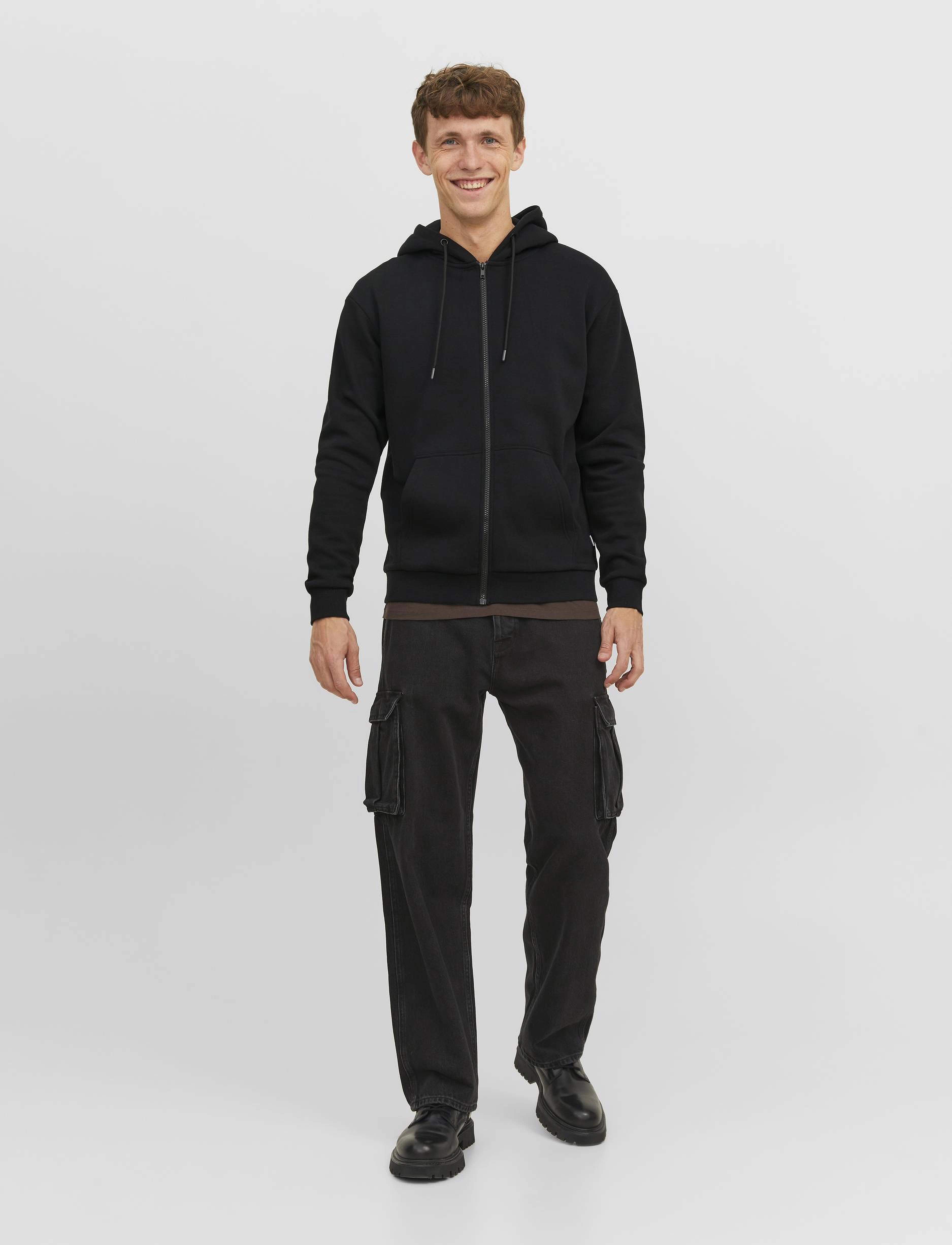 Jack & Jones - JJEBRADLEY SWEAT ZIP HOOD NOOS - džemperi ar kapuci - black - 4