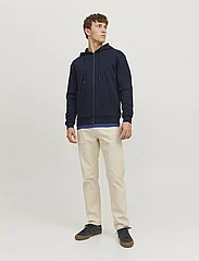 Jack & Jones - JJEBRADLEY SWEAT ZIP HOOD NOOS - alhaisimmat hinnat - navy blazer - 4