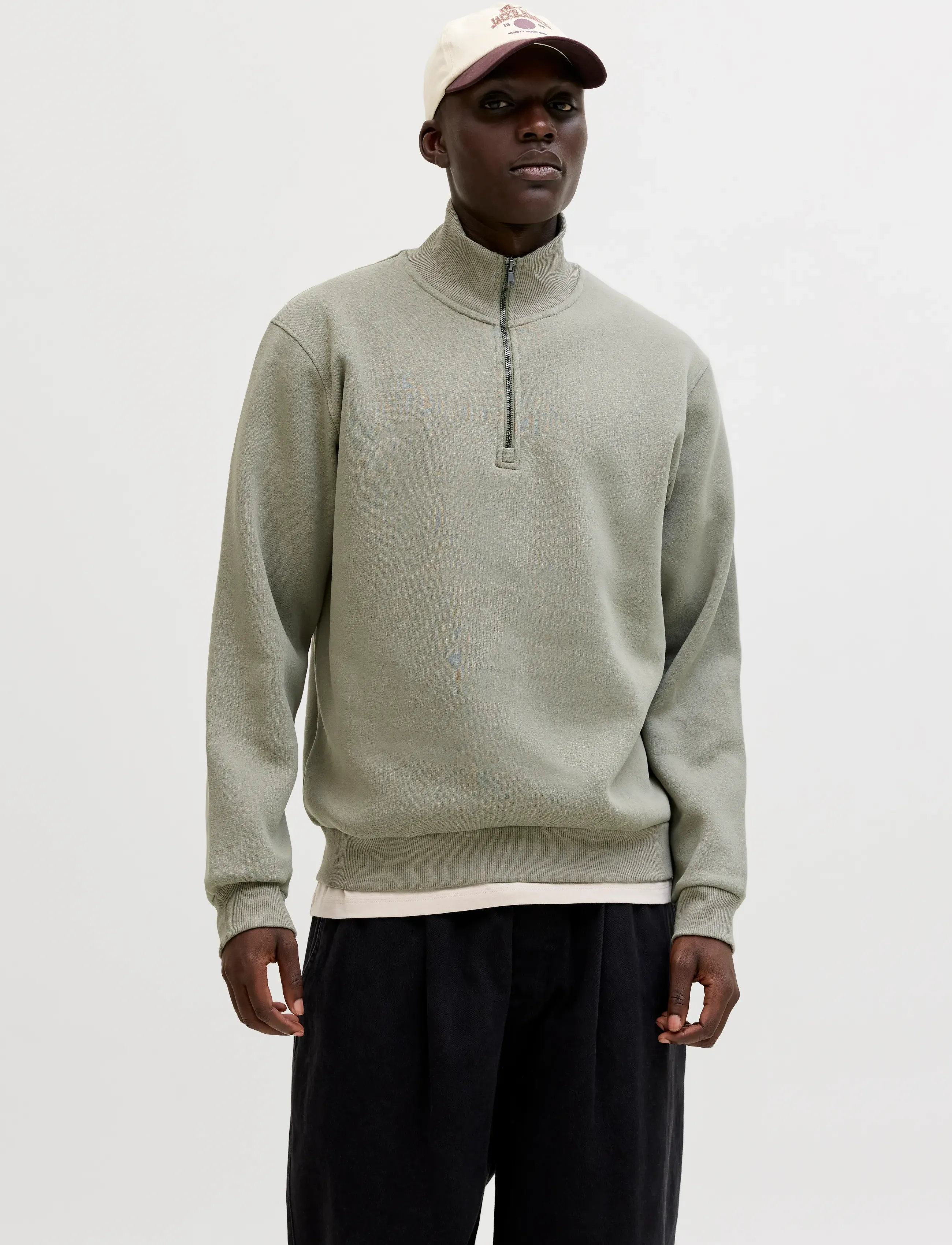 Jack & Jones JJEBRADLEY SWEAT HALF ZIP NOOS - Riided - VETIVER / khaki/green