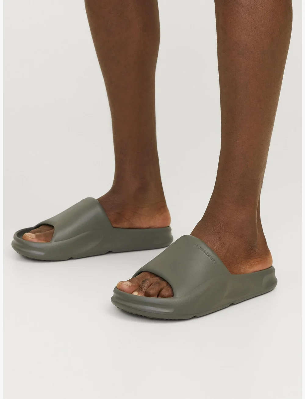 Jack & Jones - JFWSTATUS MOULDED SLIDER NOOS - badesandaler - olive night - 0