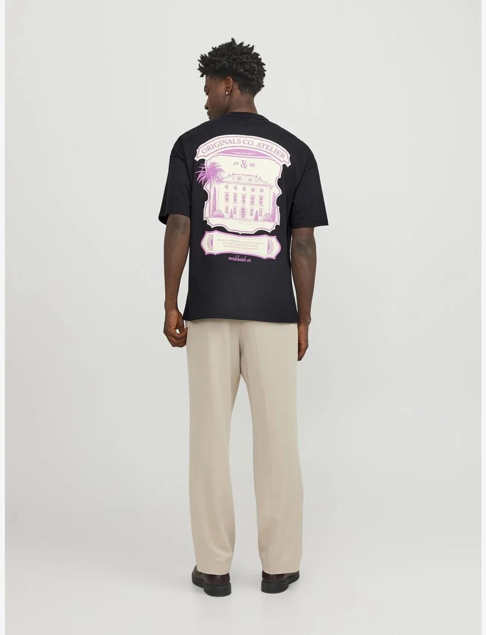 Jack & Jones - JORSANTORINI GRAPHIC TEE SS CREW NECK SN - short-sleeved t-shirts - black - 2