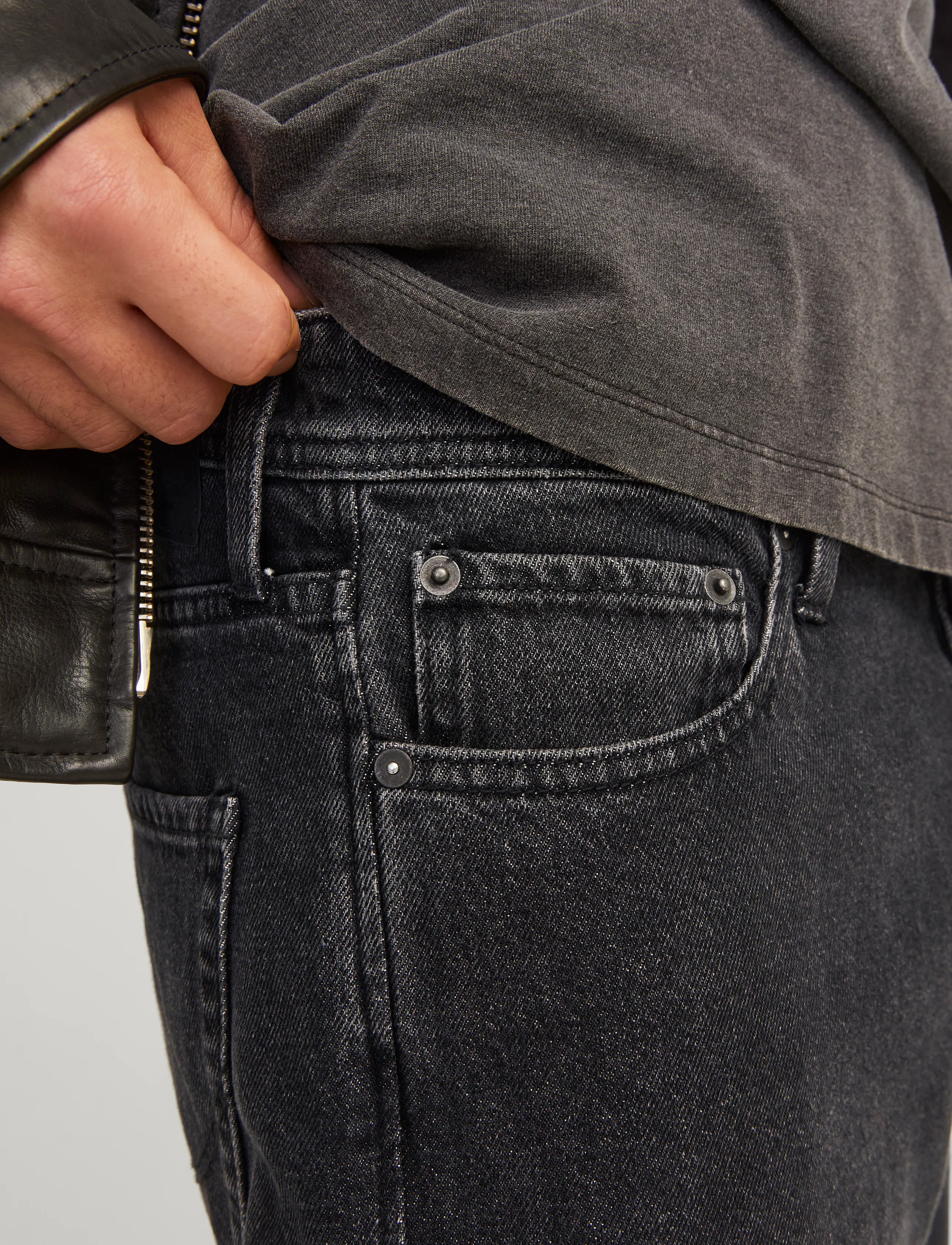 Jack & Jones JJIEDDIE JJBASIC SQ 737 NOOS - Kleidung - BLACK DENIM / black