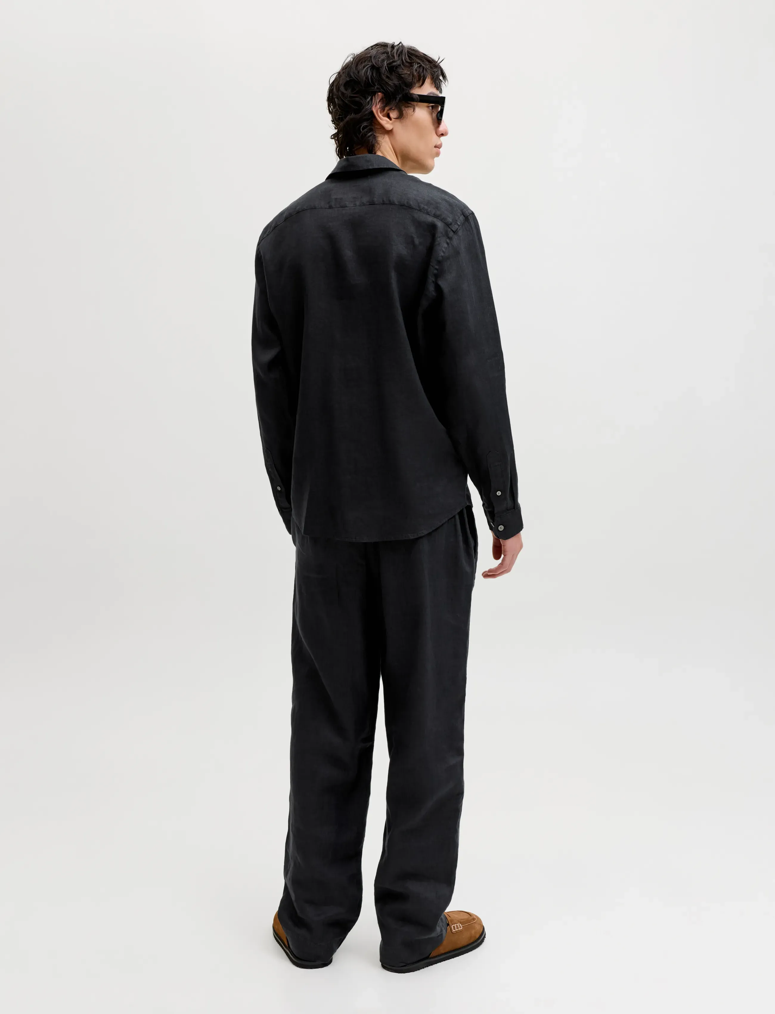 Jack & Jones - JPSTKARL LAWRENCE LINEN CHINO SN - spodnie lniane - black - 3