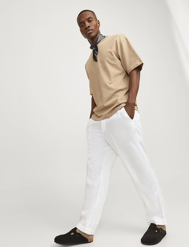 Jack & Jones - JPSTKARL LAWRENCE LINEN CHINO SN - linnebyxor - bright white - 4