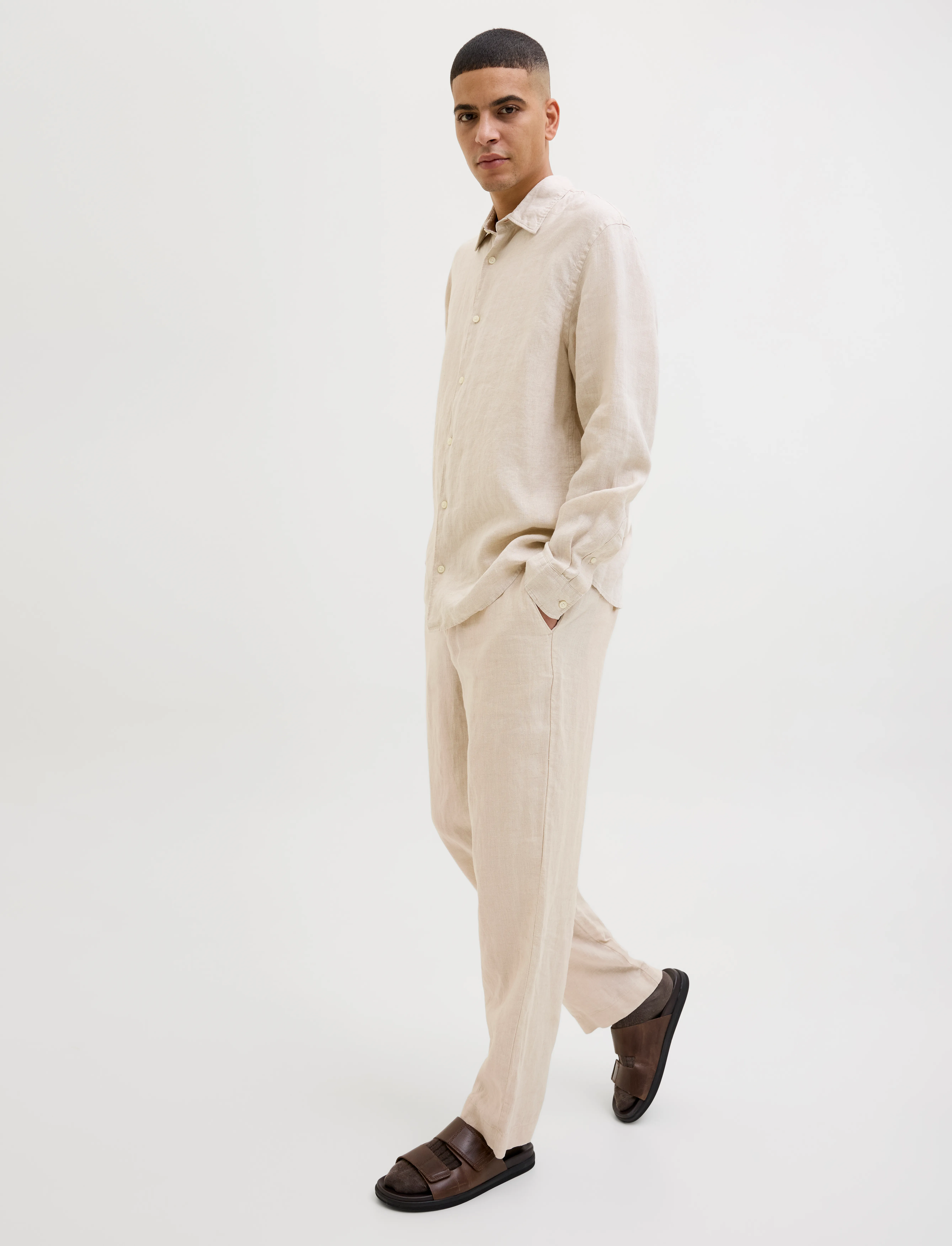 Jack & Jones - JPSTKARL LAWRENCE LINEN CHINO SN - leinenhosen - silver lining - 4