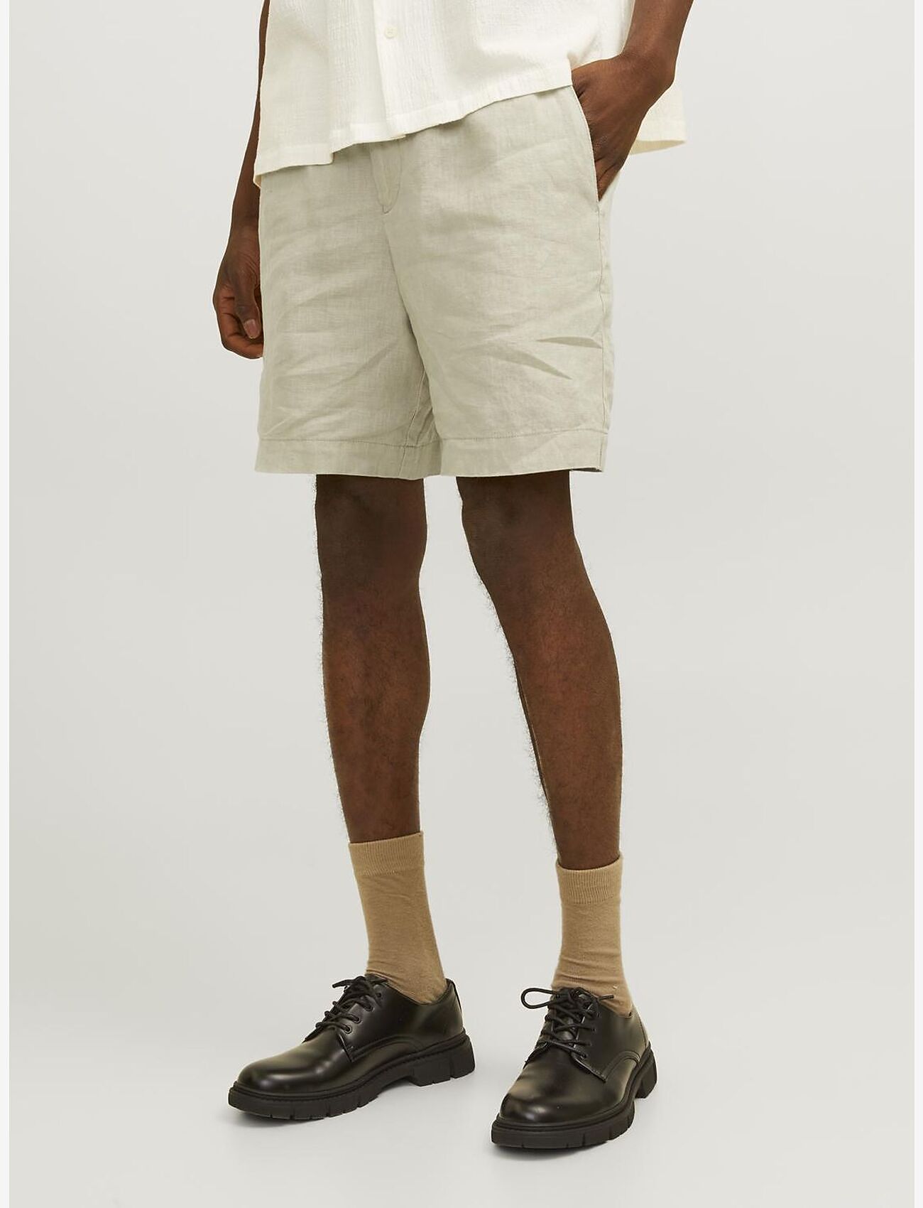Jack & Jones - JPSTBILL JJLAWRENCE LINEN SHORT LN - leinen-shorts - fields of rye - 3