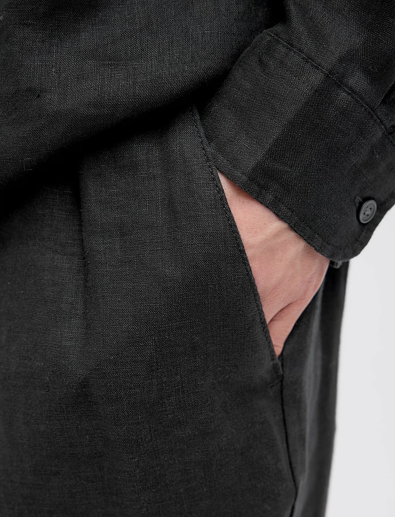 Jack & Jones - JPSTBILL LAWRENCE LINEN SHORTS SRT LN - linneshorts - tap shoe - 4