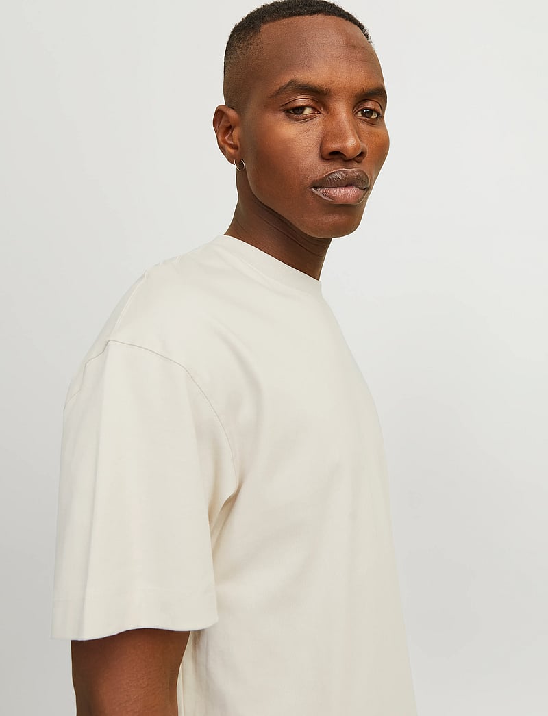 Jack & Jones - JJEURBAN EDGE TEE SS O-NECK NOOS - kurzärmelig - moonbeam - 3