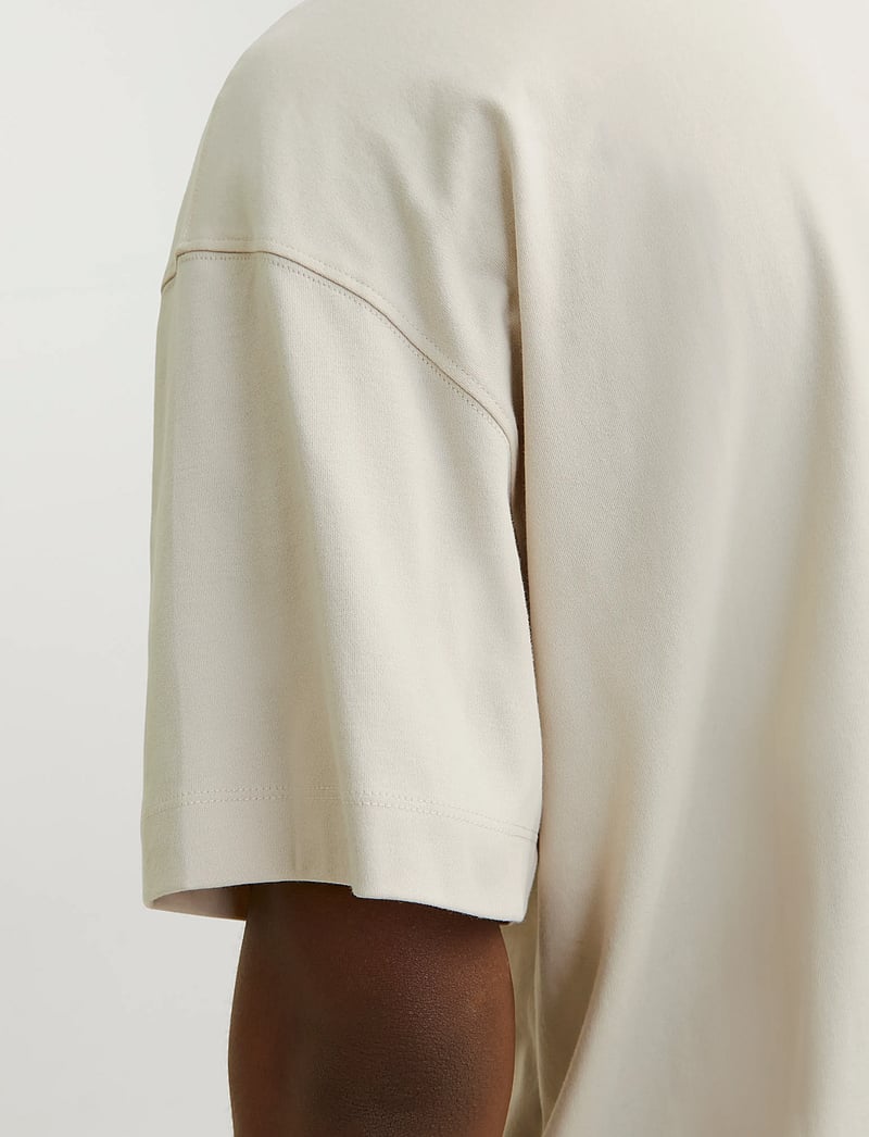 Jack & Jones - JJEURBAN EDGE TEE SS O-NECK NOOS - kurzärmelig - moonbeam - 5