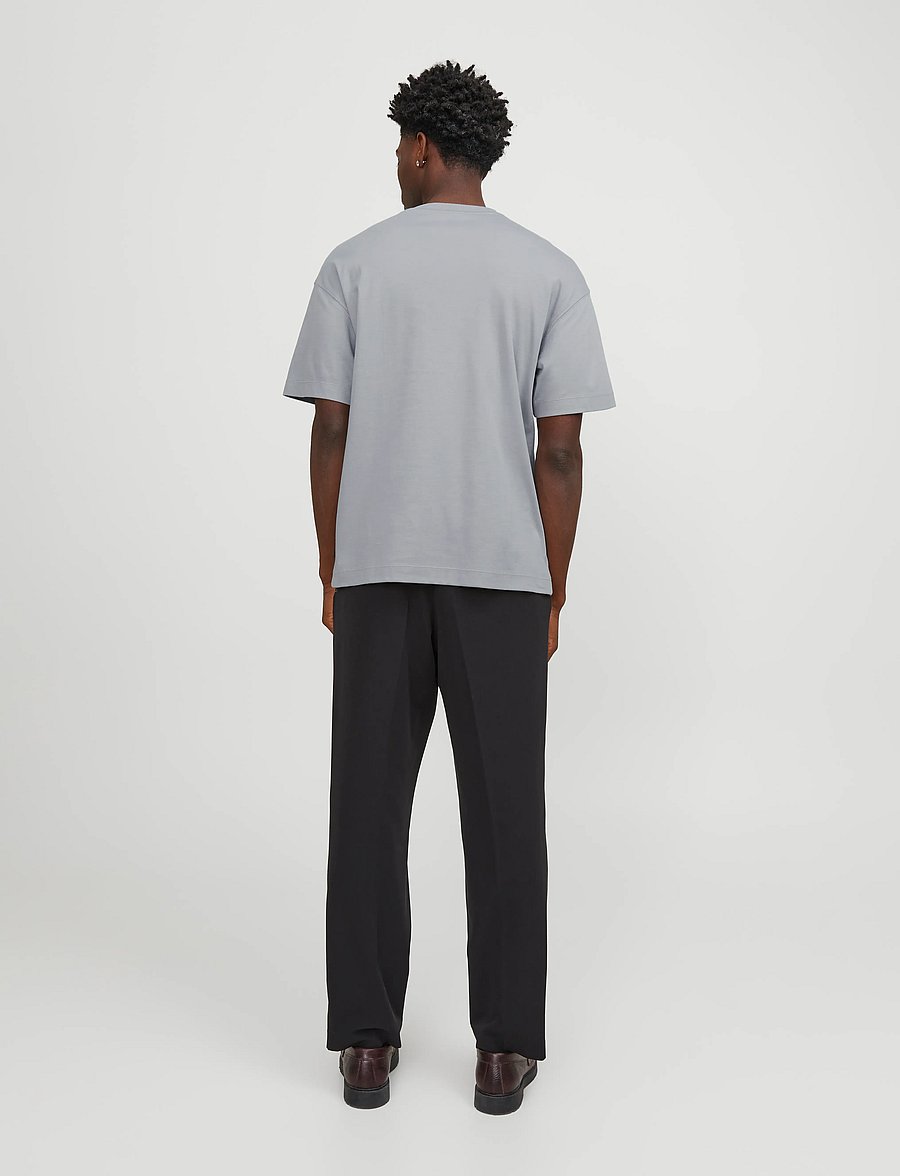 Jack & Jones - JJEURBAN EDGE TEE SS O-NECK NOOS - kurzärmelige t-shirts - ultimate grey - 2