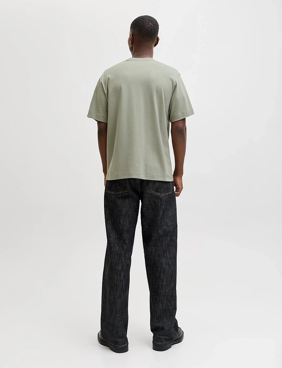 Jack & Jones - JJEURBAN EDGE TEE SS O-NECK NOOS - kortärmade t-shirts - vetiver - 2