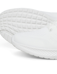 Jack & Jones - JFWCROXLEY KNIT SNEAKER NOOS - lowest prices - bright white - 9