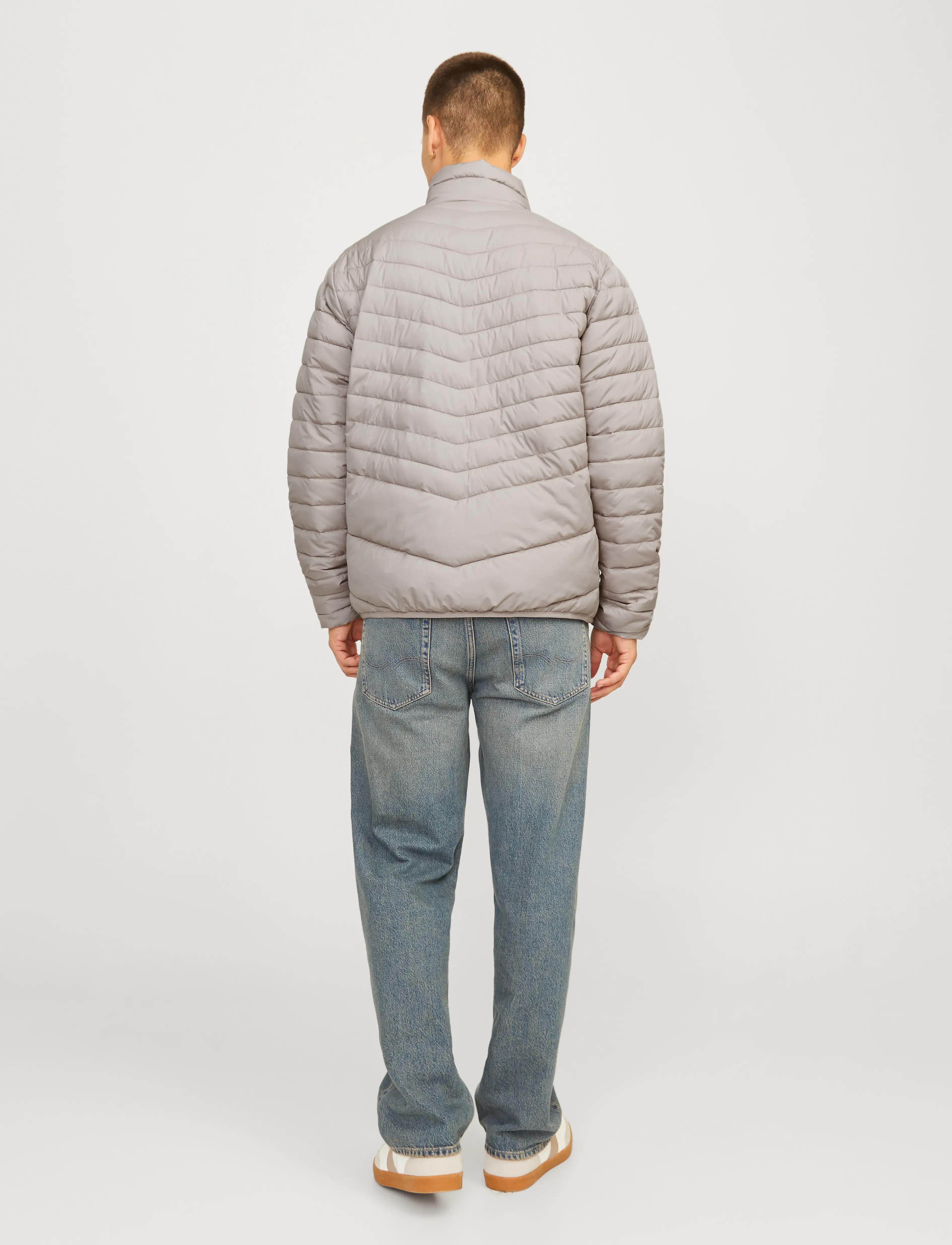 Jack & Jones - JJESTATE PACKABLE PUFFER COLLAR NOOS - frühlingsjacken - atmosphere - 3