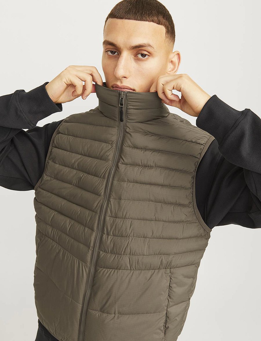 Jack & Jones - JJESTATE PACKABLE BW COLLAR NOOS - vestid - canteen - 0