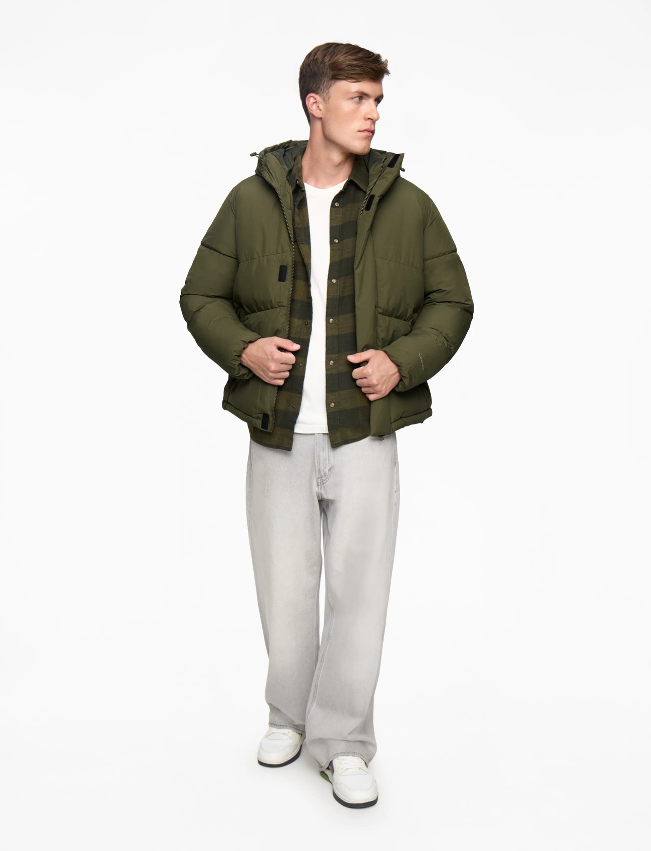 Jack & Jones - JJWORLD PUFFER JACKET - vinterjackor - olive night - 2