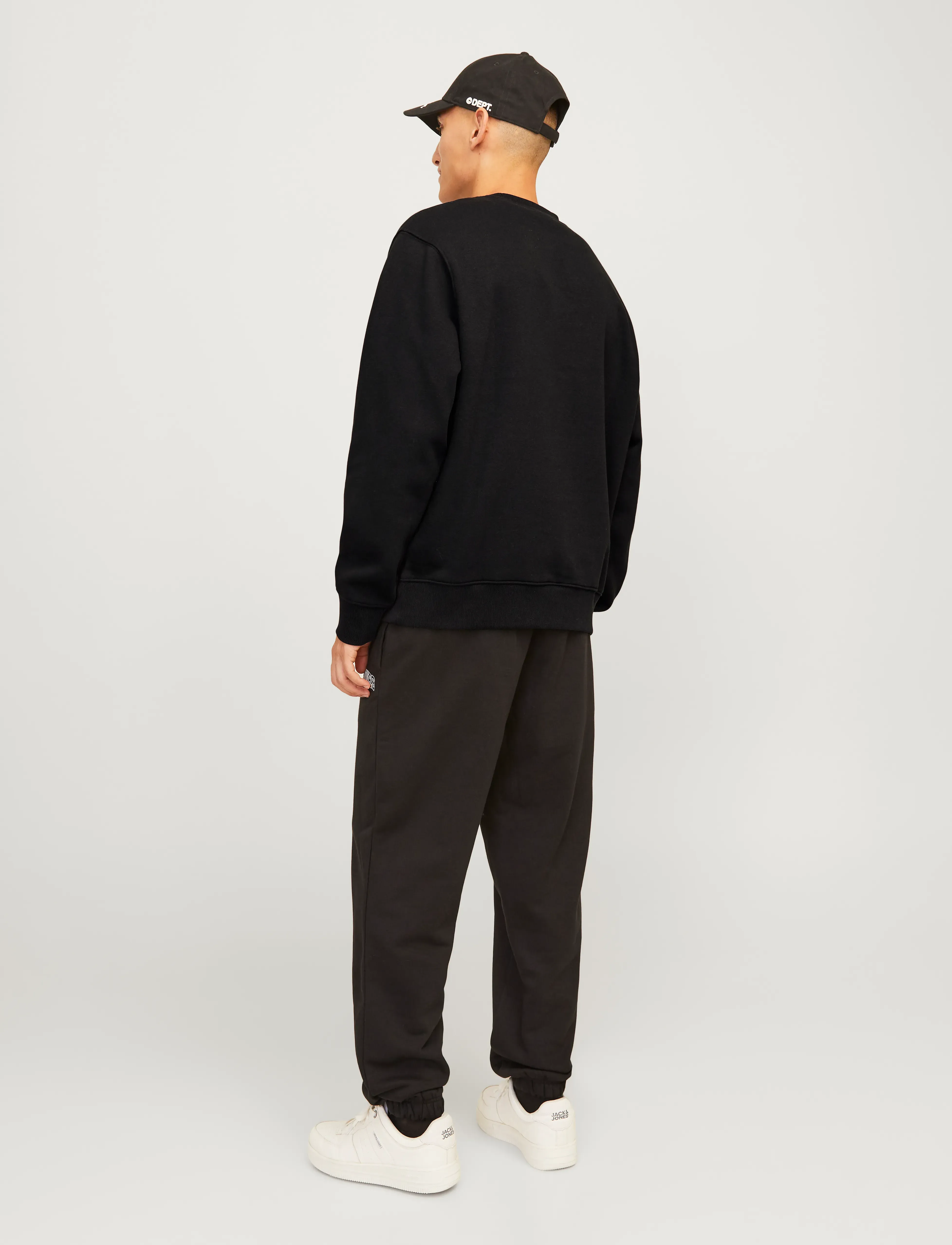 Jack & Jones - JJEURBAN EDGE SWEAT CREW NECK NOOS - kollektioner - black - 2