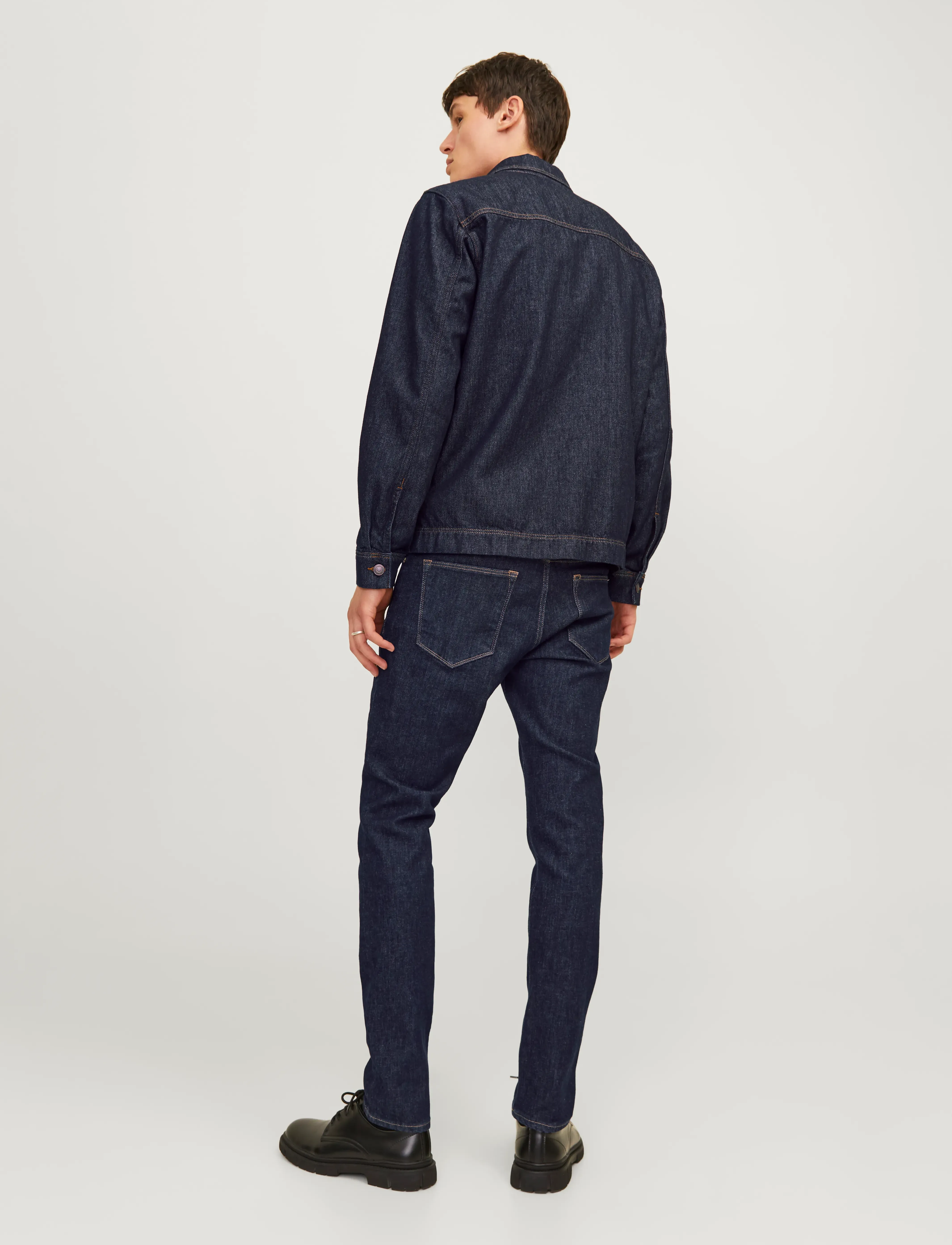 Jjiglenn Jjevan Jos 777 Lid Noos 2