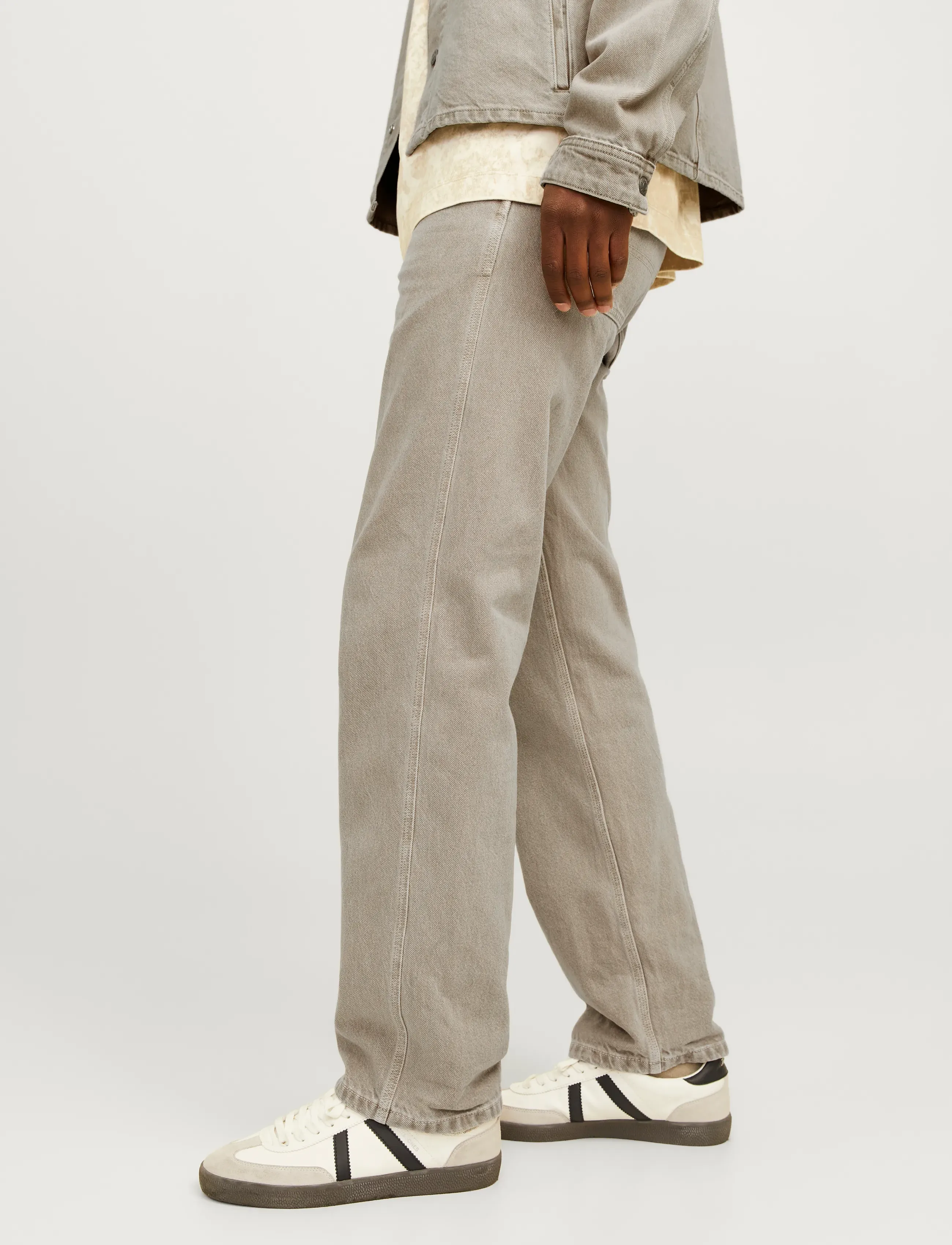 Jack & Jones - JJIEDDIE JJWORKER MF 140 NOOS - alt laienevad teksad - winter twig - 5