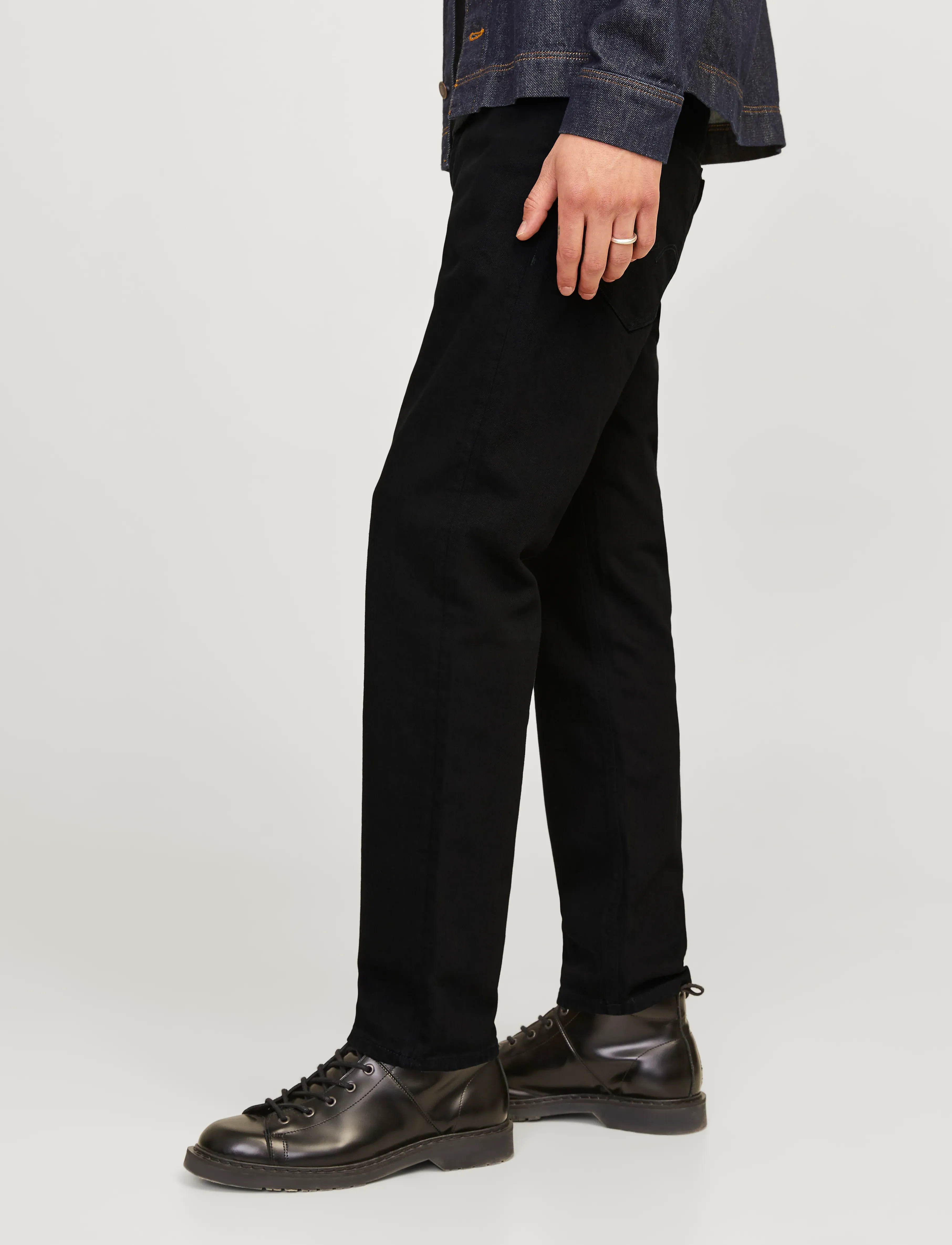 Jack & Jones - JJIMIKE JJORIGINAL SBD 553 NOOS - tapered jeans - black denim - 4