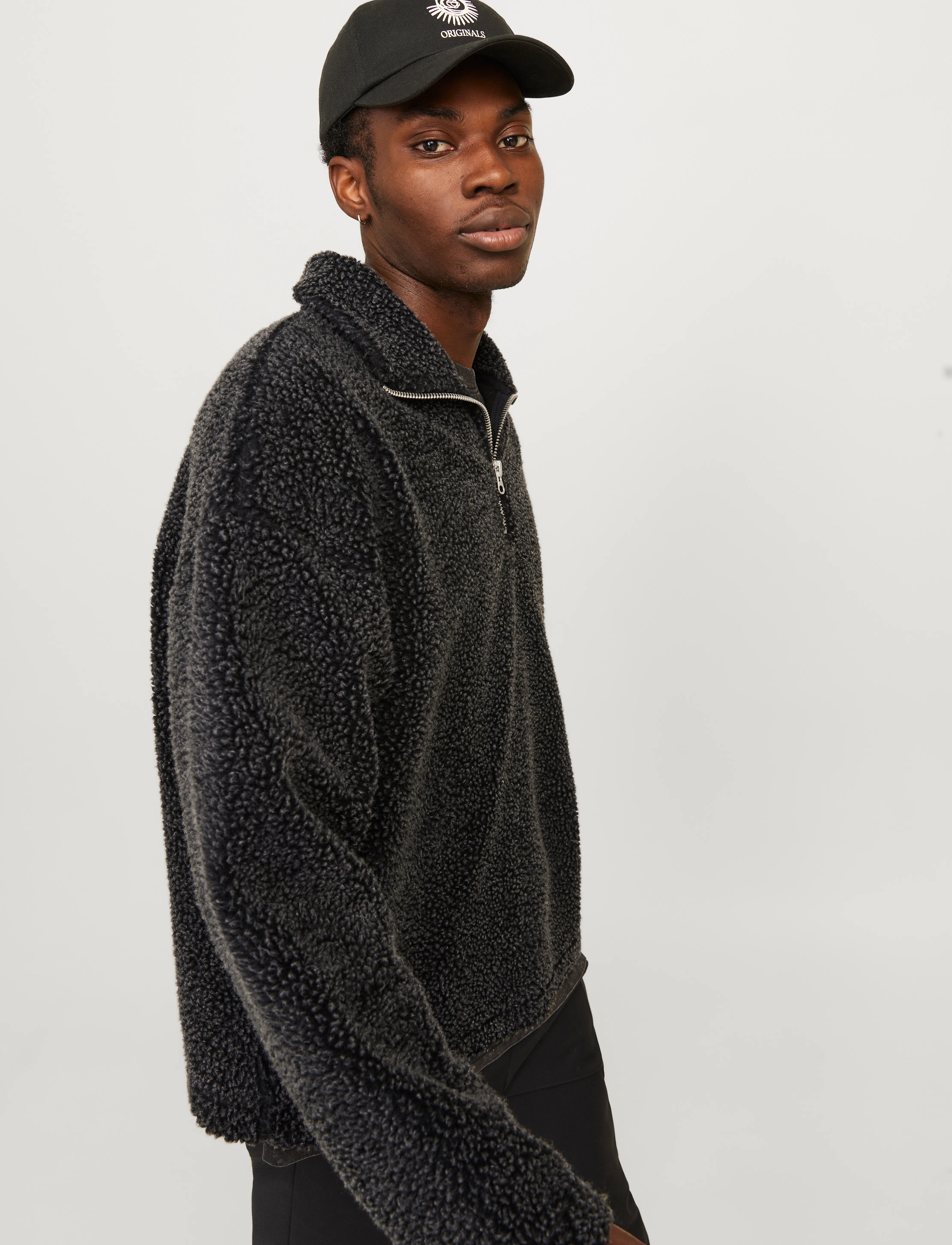 Jack & Jones - JORROXBURY TEDDY SWEAT HIGH NECK LN - teddy-pullover - black - 5
