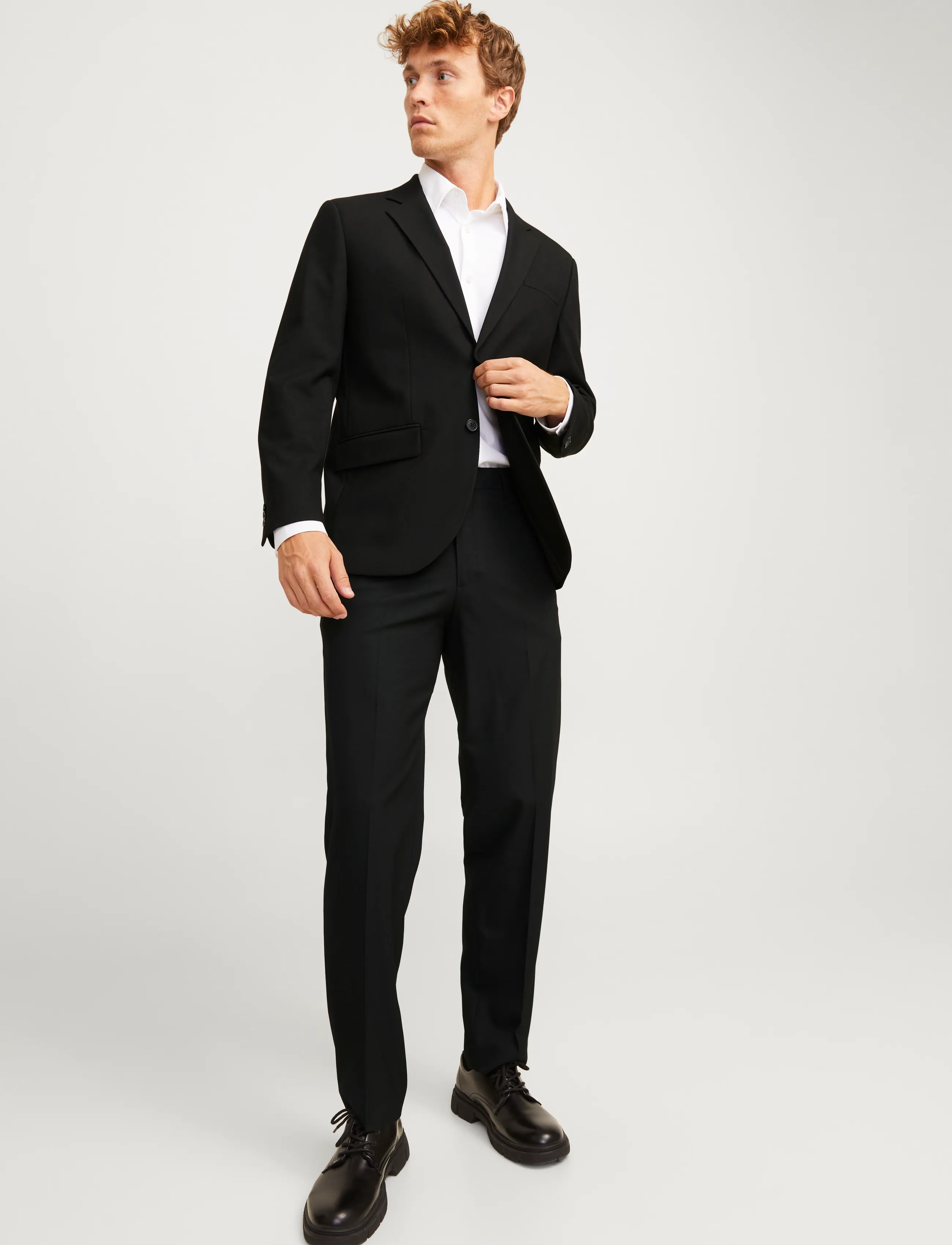 Jack & Jones JPRBUSHWICK MATHEW REGULAR SUIT - Tänavastiil - BLACK ONYX / black