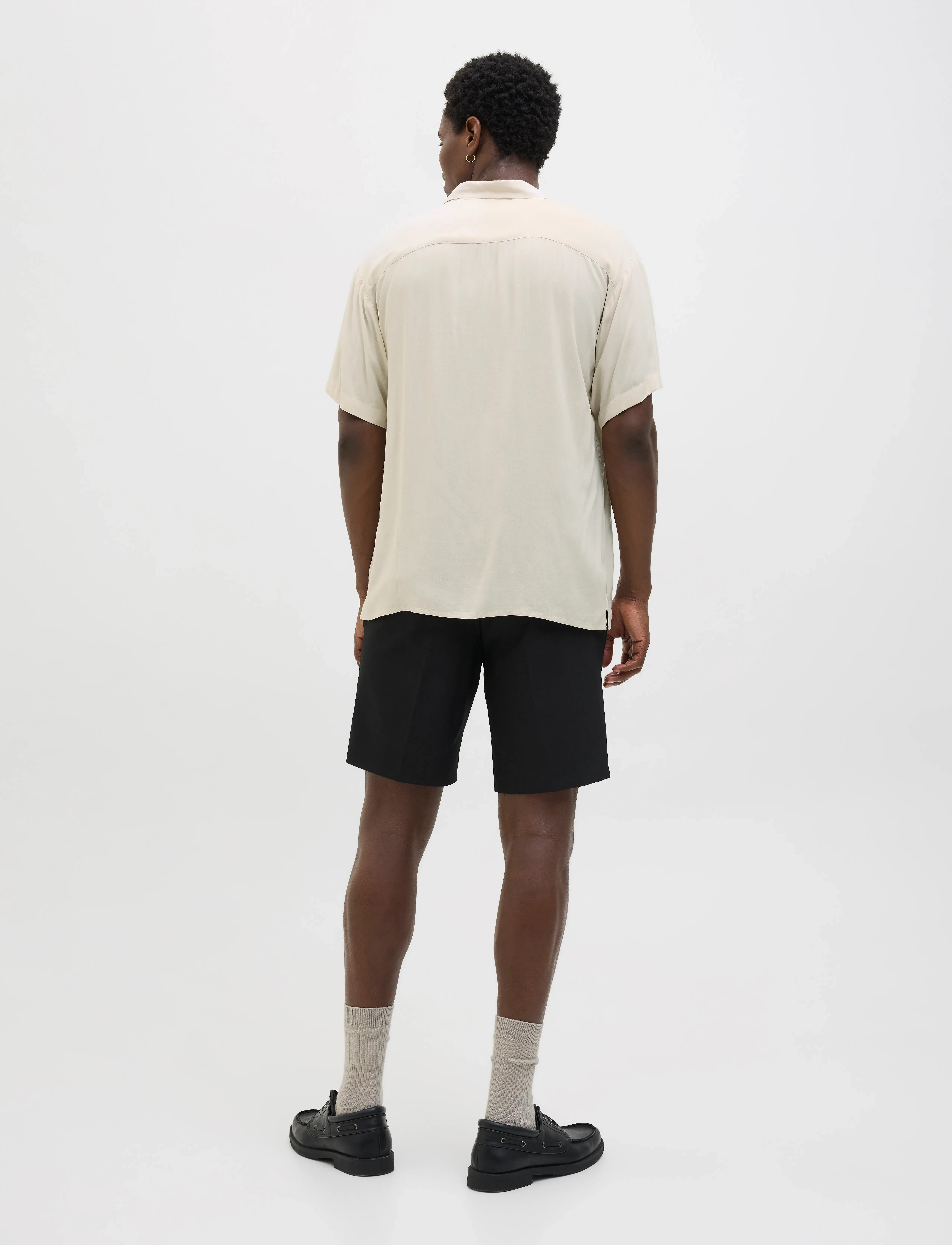 Jack & Jones - JJEJEFF SOLID RESORT SHIRT S/S SN - lyhythihaiset kauluspaidat - moonbeam - 3