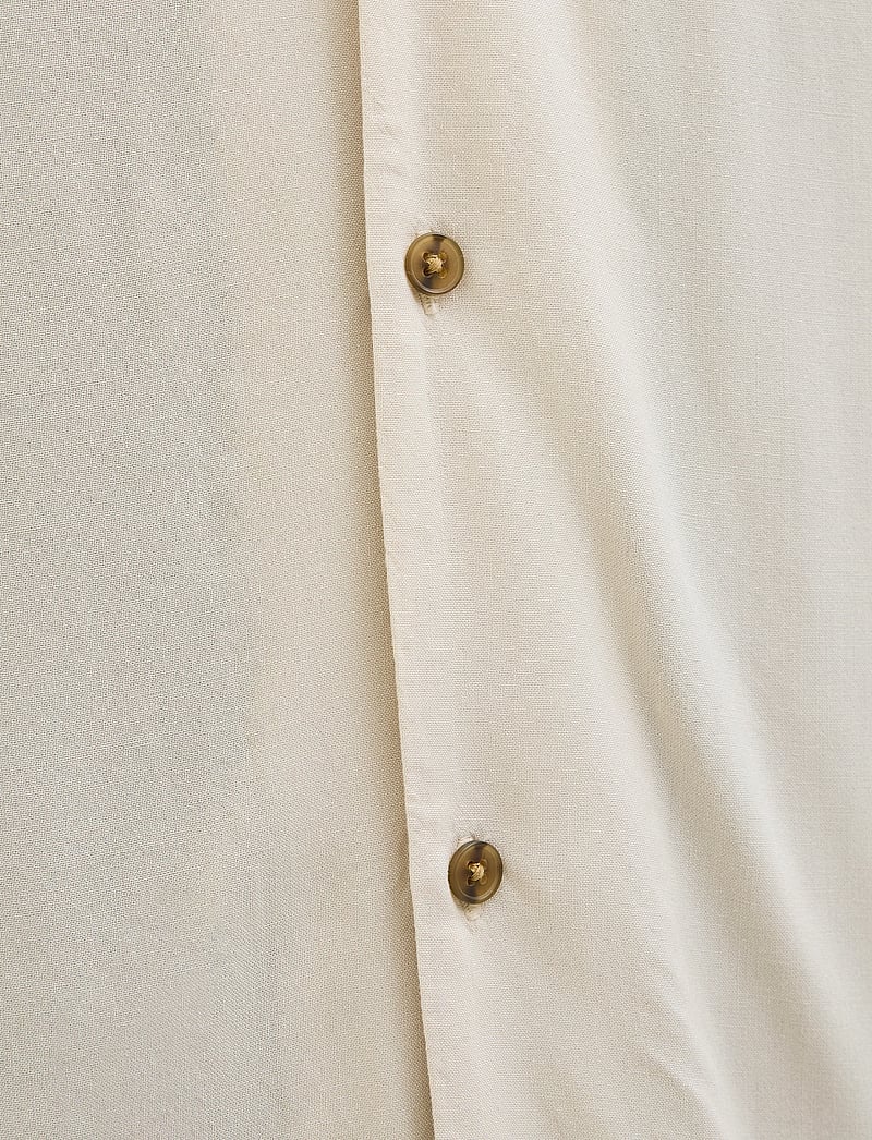 Jack & Jones - JJEJEFF SOLID RESORT SHIRT S/S SN - kortærmede skjorter - moonbeam - 4