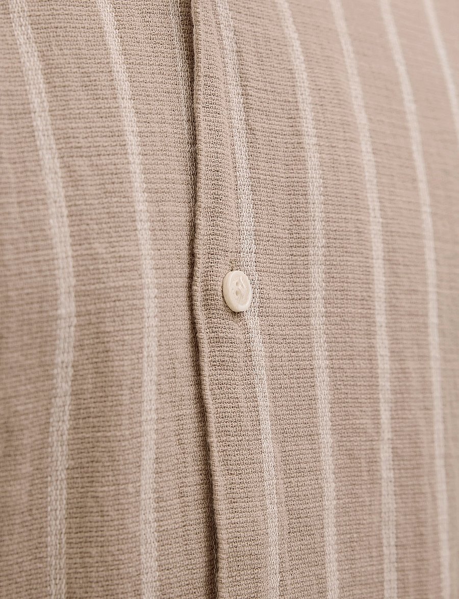 Jack & Jones - JJEENZO STRIPE RESORT SHIRT SS SN - marškiniai trumpomis rankovėmis - crockery - 3