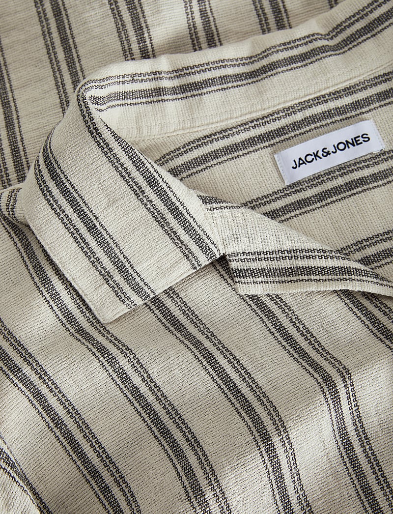 Jack & Jones - JJEENZO STRIPE RESORT SHIRT SS SN - lühikeste varrukatega särgid - moonbeam - 3