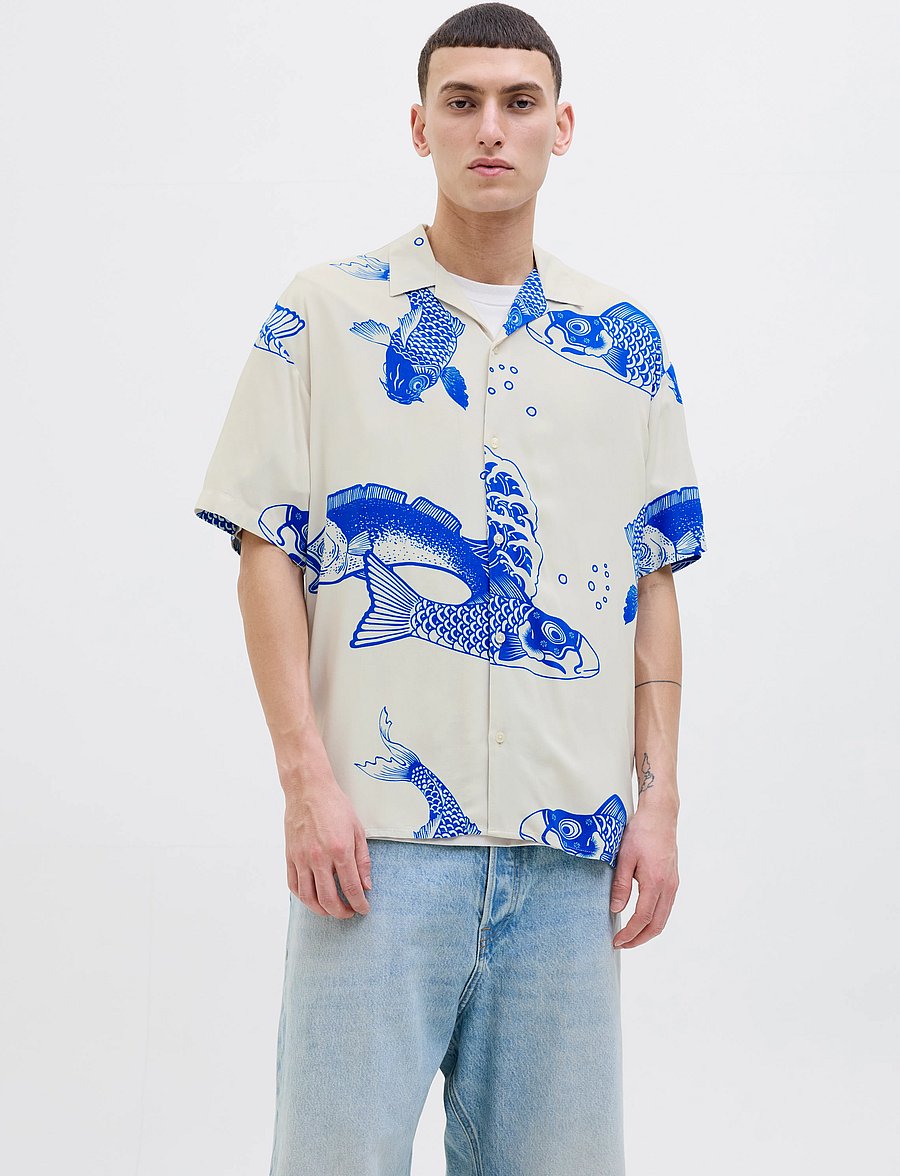 Jack & Jones - JJJEFF AOP RESORT SHIRT SS - short-sleeved shirts - lapis blue - 0