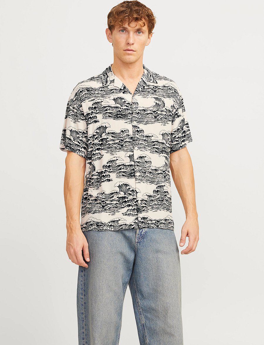 Jack & Jones - JJJEFF AOP RESORT SHIRT SS - short-sleeved shirts - moonbeam - 0
