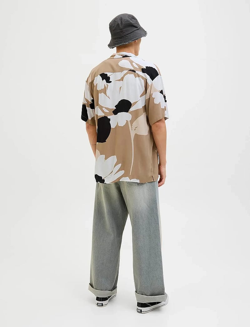 Jack & Jones - JJJEFF MONOCHROME RESORT SHIRT SS - overhemden met korte mouw - coriander - 2