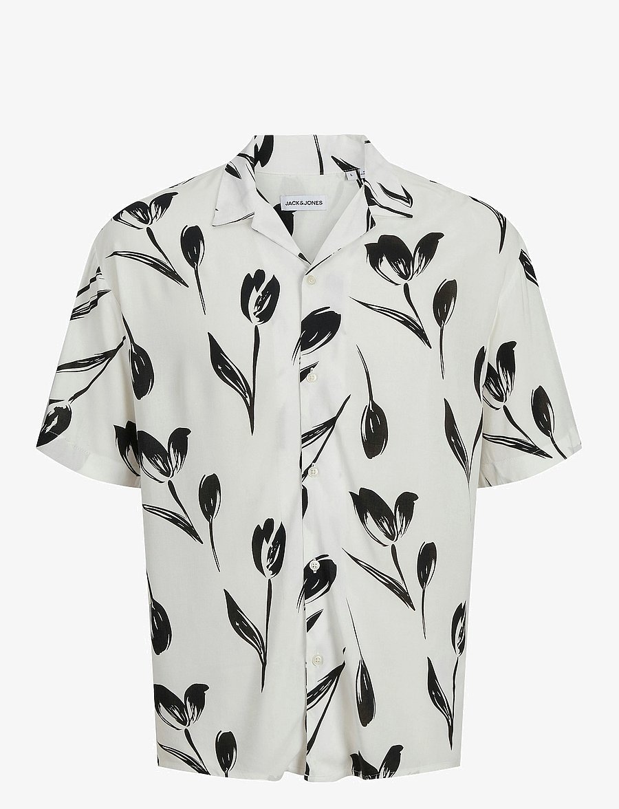 Jack & Jones - JJEJEFF CHARGE RESORT SHIRT SS SN - chemises à manches courtes - cloud dancer - 0
