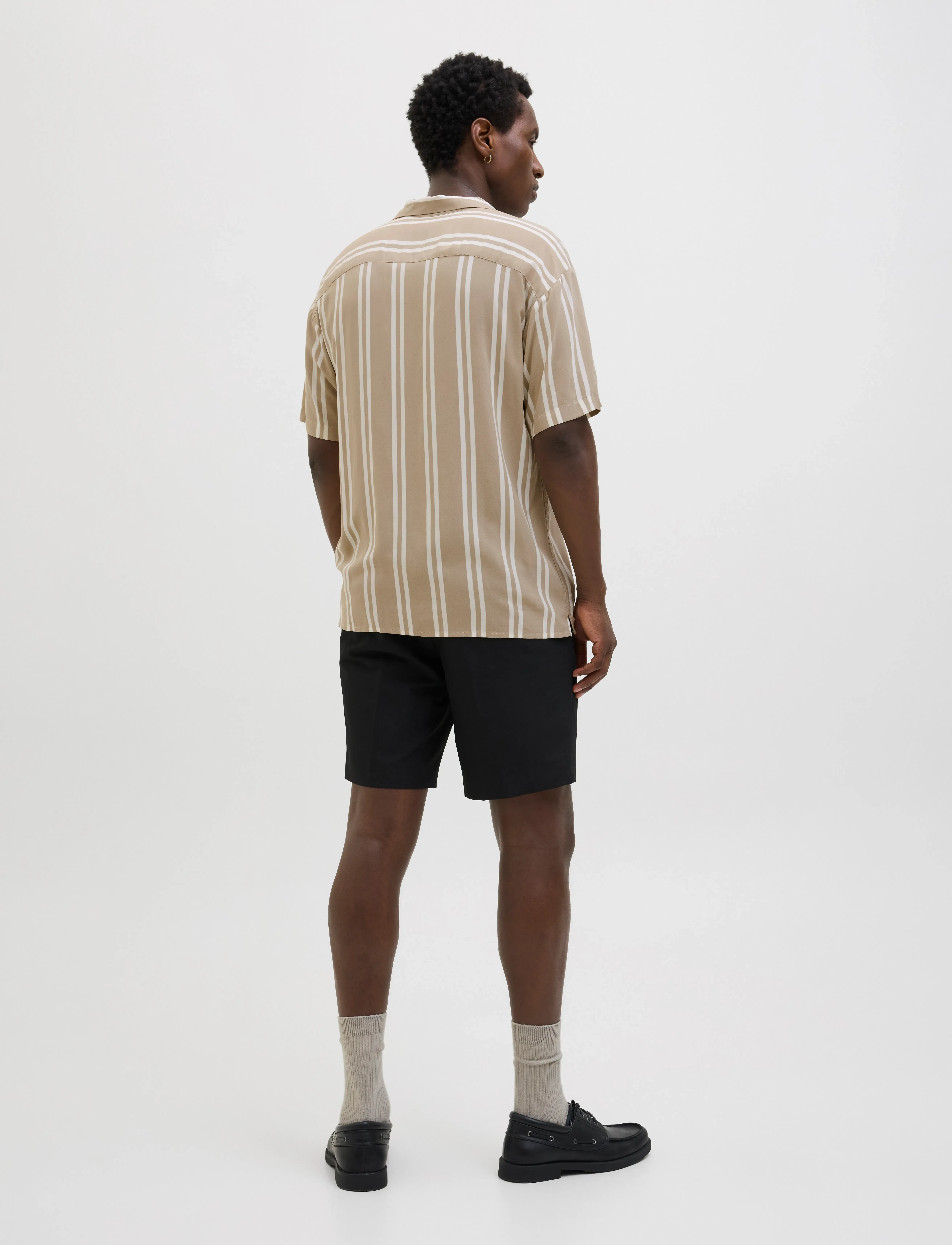 Jack & Jones - JJEJEFF STRIPE RESORT SHIRT SS SN - kurzarmhemden - crockery - 2
