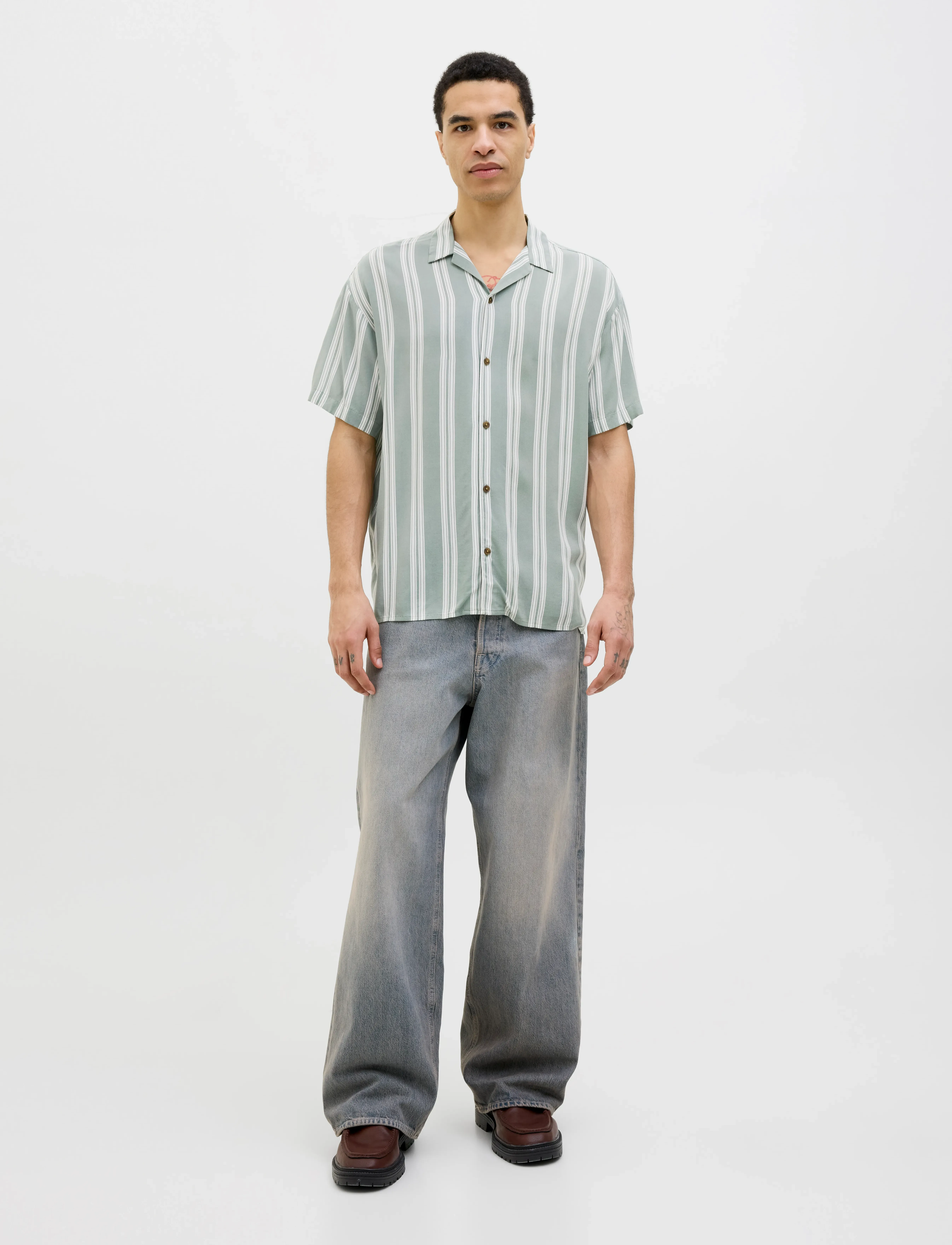 Jack & Jones - JJEJEFF STRIPE RESORT SHIRT SS SN - kurzarmhemden - iceberg green - 3