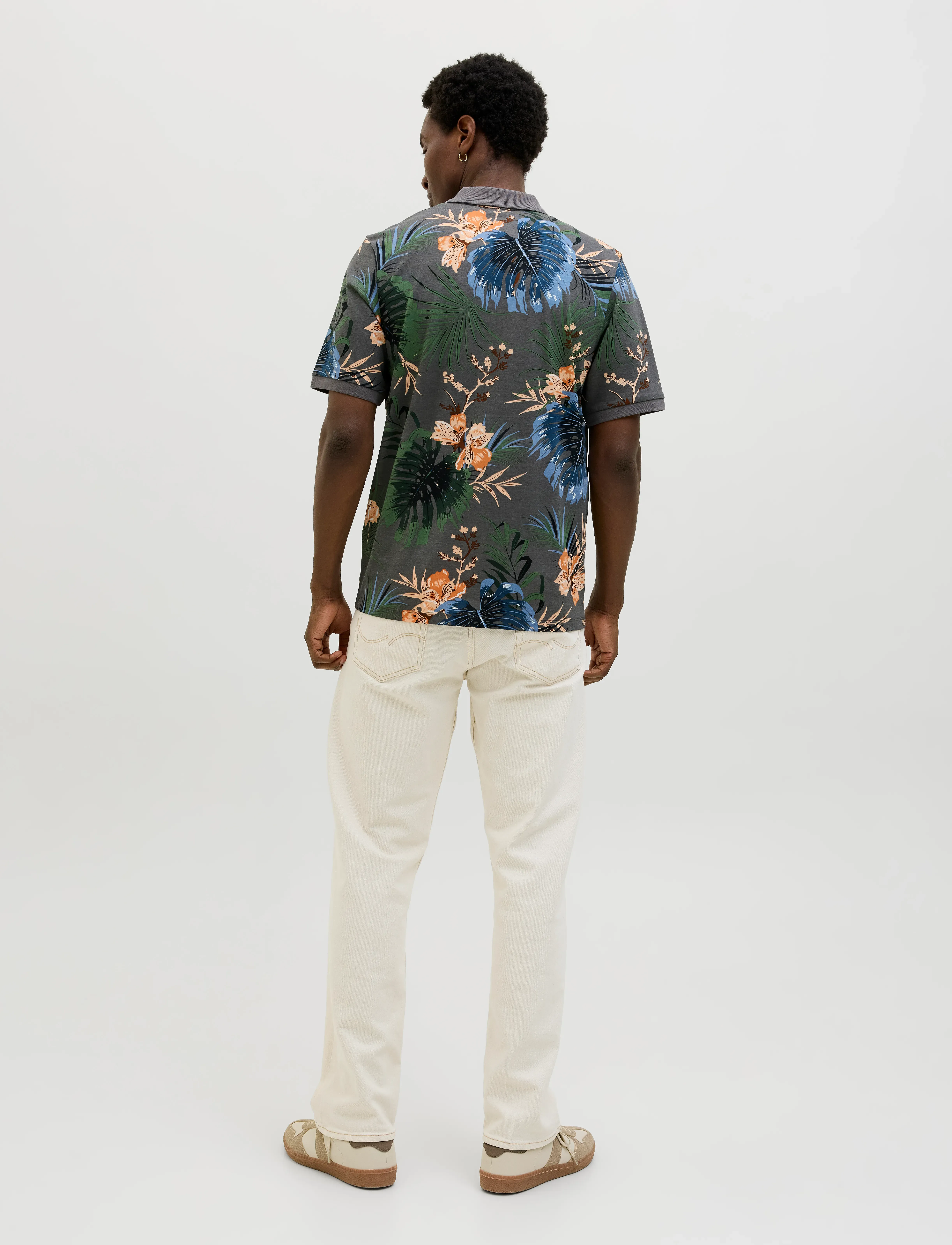 Jack & Jones - JJHAWAII AOP POLO SS - short-sleeved polos - castlerock - 2