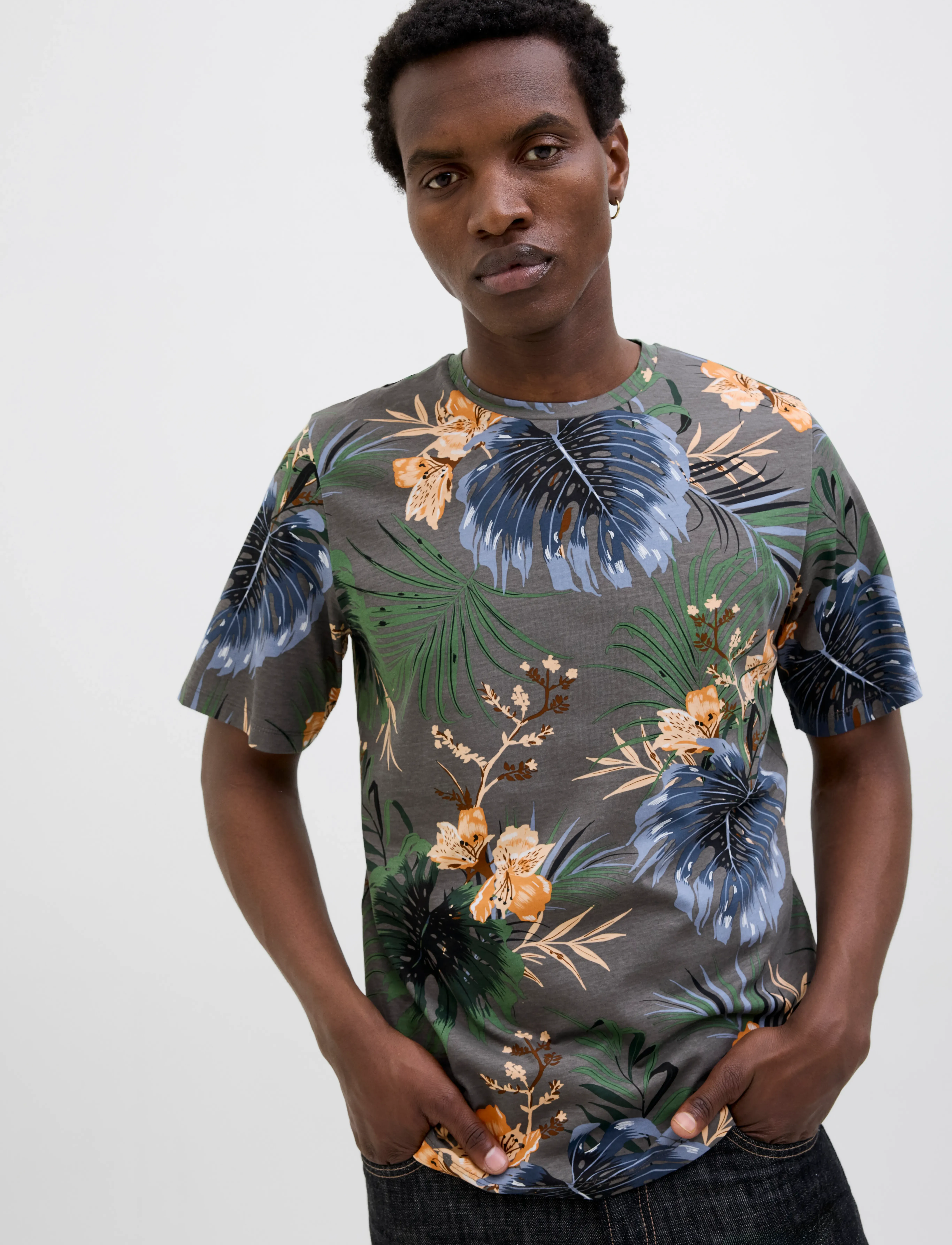 Jack & Jones - JJHAWAII AOP TEE SS CREW NECK - lühikeste varrukatega t-särgid - castlerock - 5