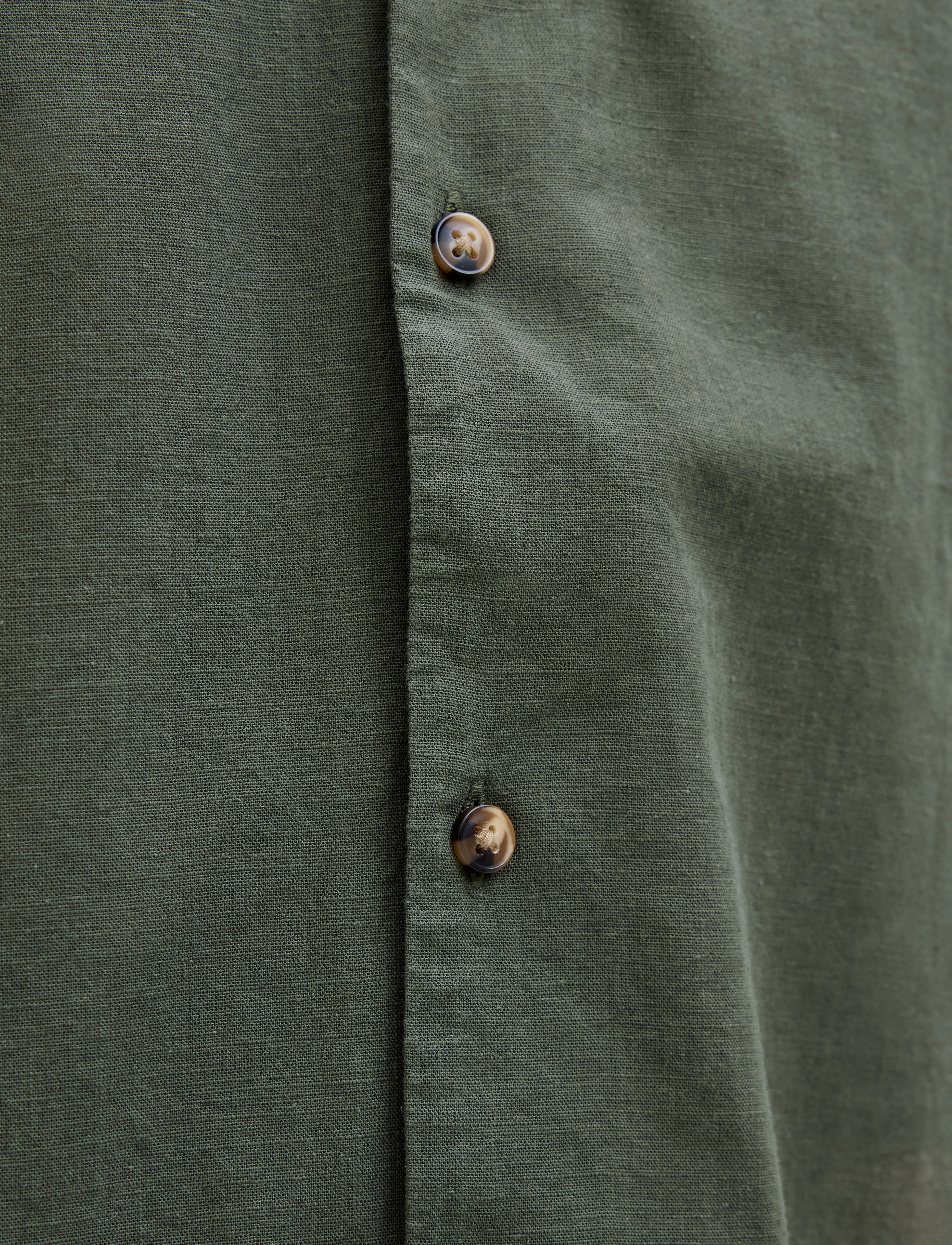 Jack & Jones - JJESUMMER RESORT SHIRT SS SN - chemises de lin - beetle - 4