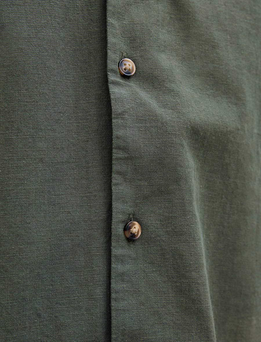 Jack & Jones - JJESUMMER RESORT SHIRT SS SN - chemises de lin - beetle - 4