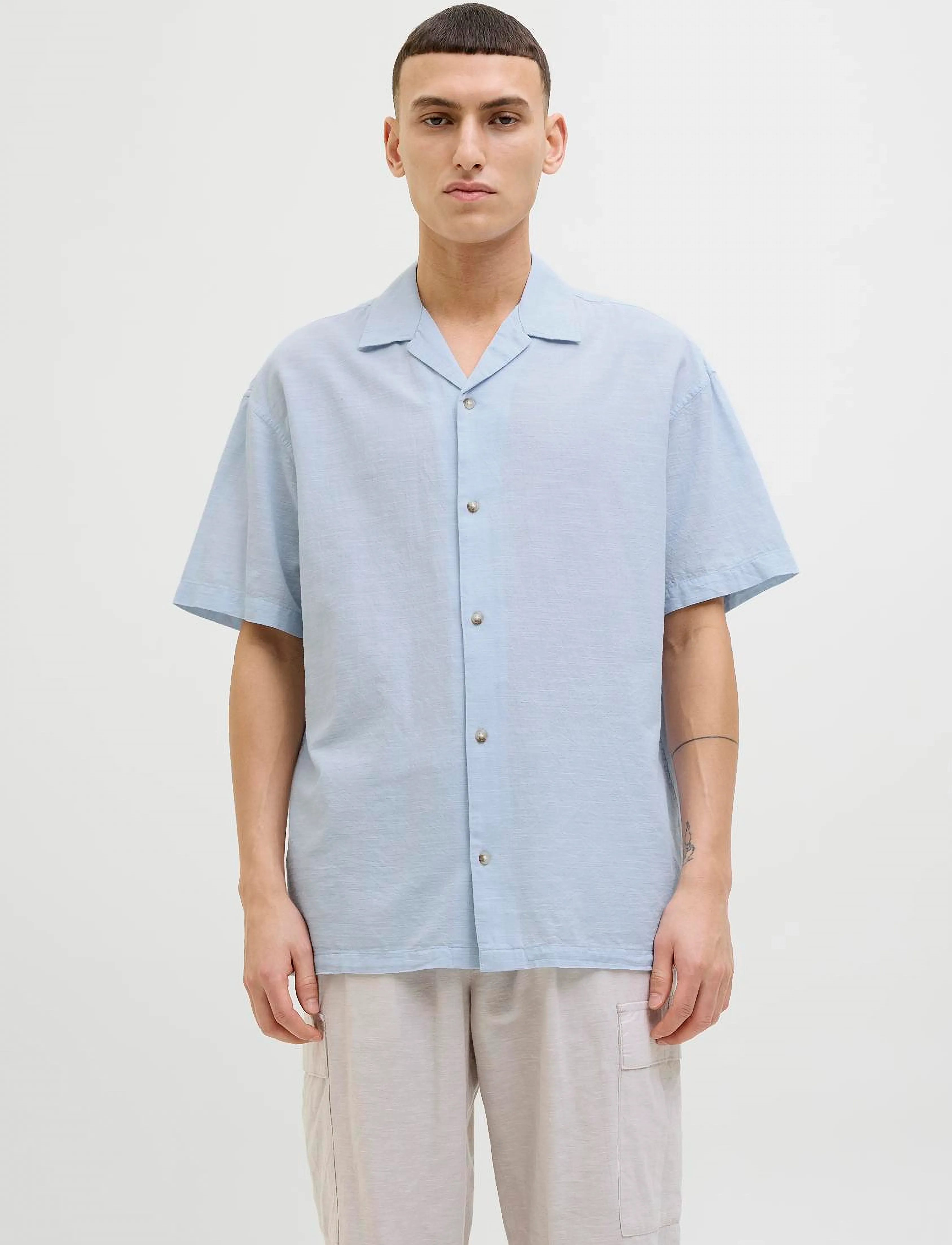 Jack & Jones - JJESUMMER RESORT SHIRT SS SN - leinenhemden - chambray blue - 2