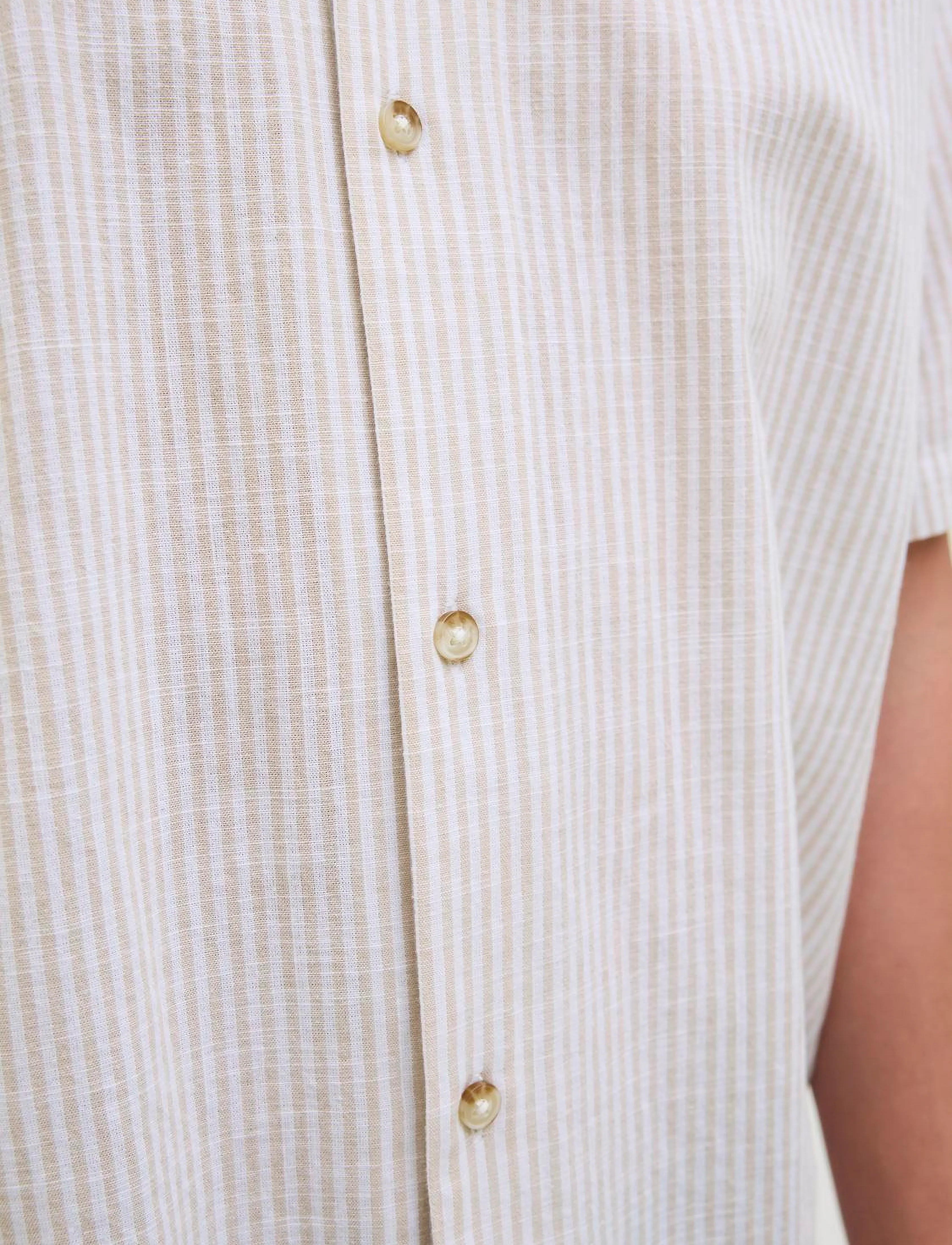 Jack & Jones - JJESUMMER RESORT SHIRT SS SN - hørskjorter - oxford tan - 3